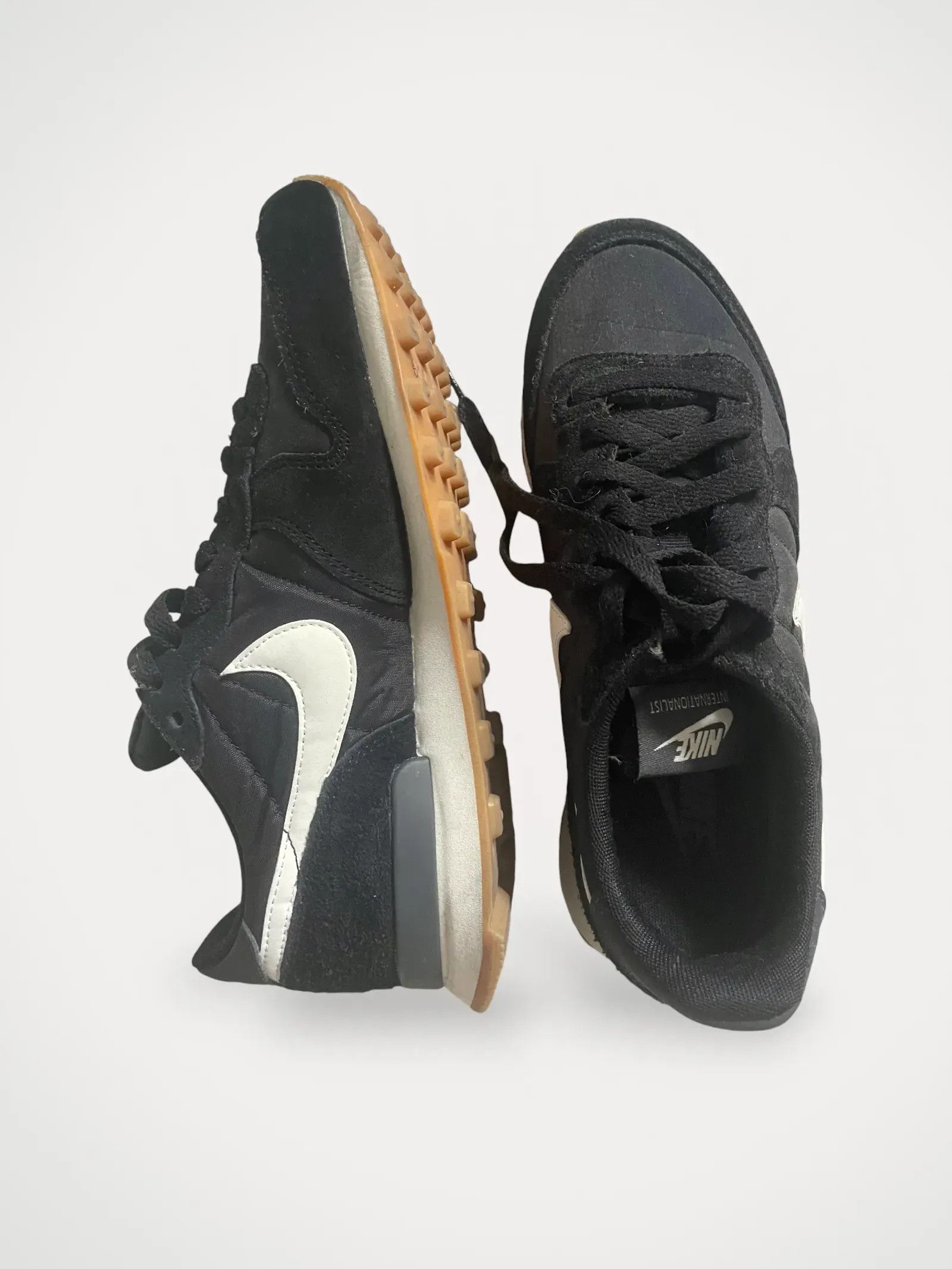 Ladies nike internationalist trainers deals