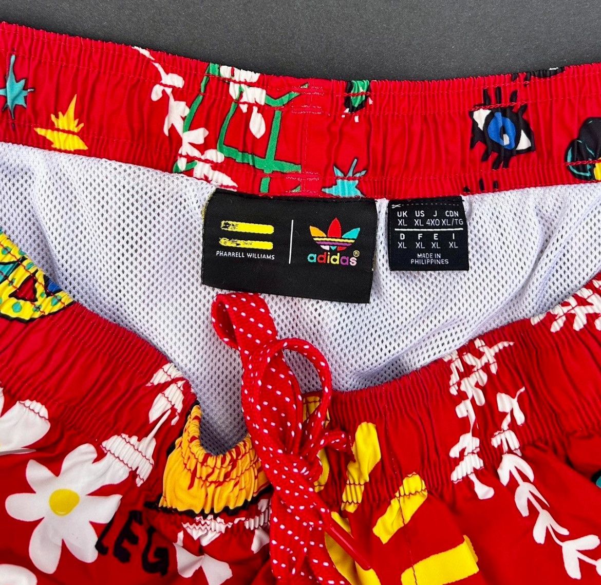 Adidas × Pharrell Adidas x Pharell Williams Red Board Short Collab Size US 34 / EU 50 - 3 Thumbnail