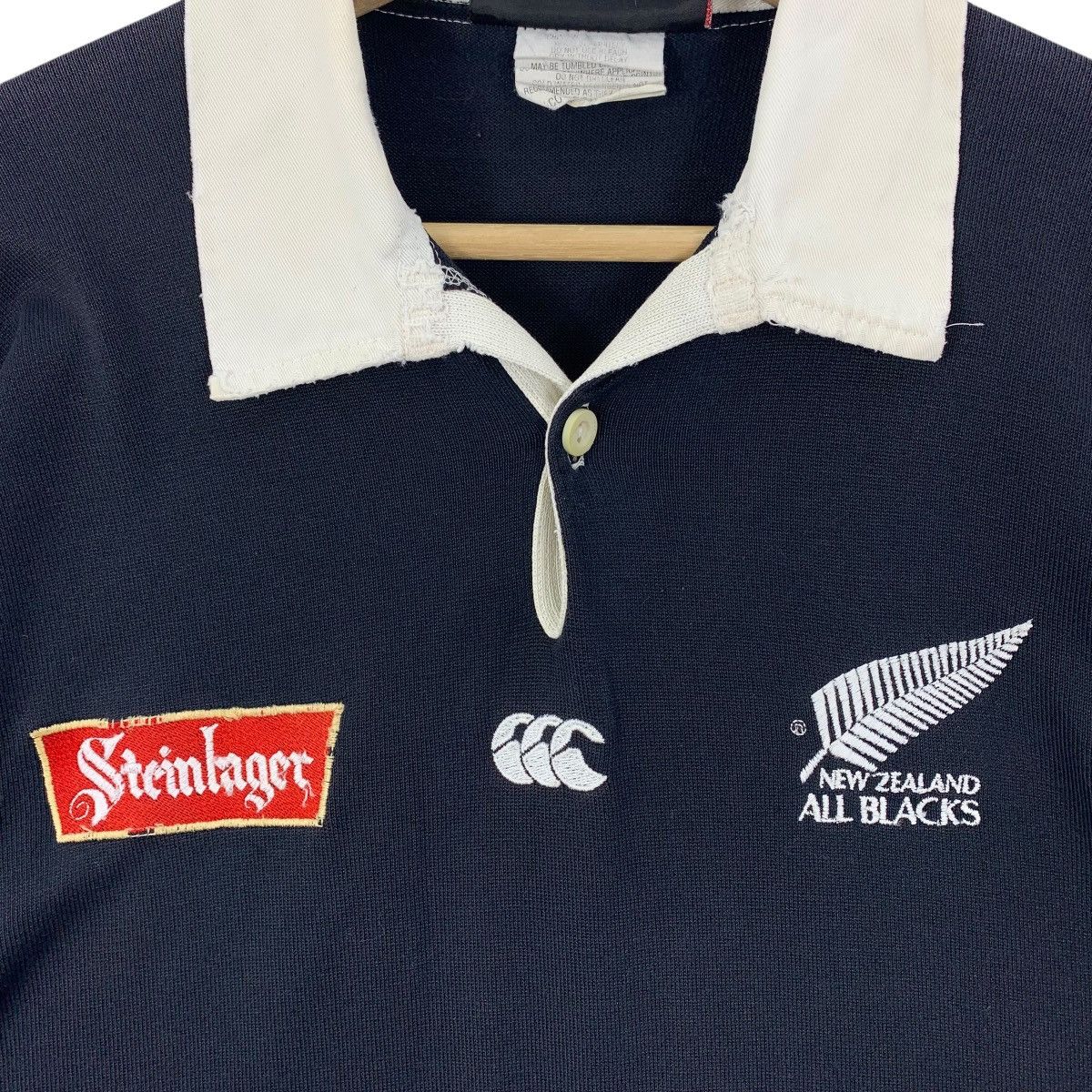 Canterbury of New Zealand × Vintage Vintage CANTERBURY Steinlager black polo tees Size US M / EU 48-50 / 2 - 9 Thumbnail