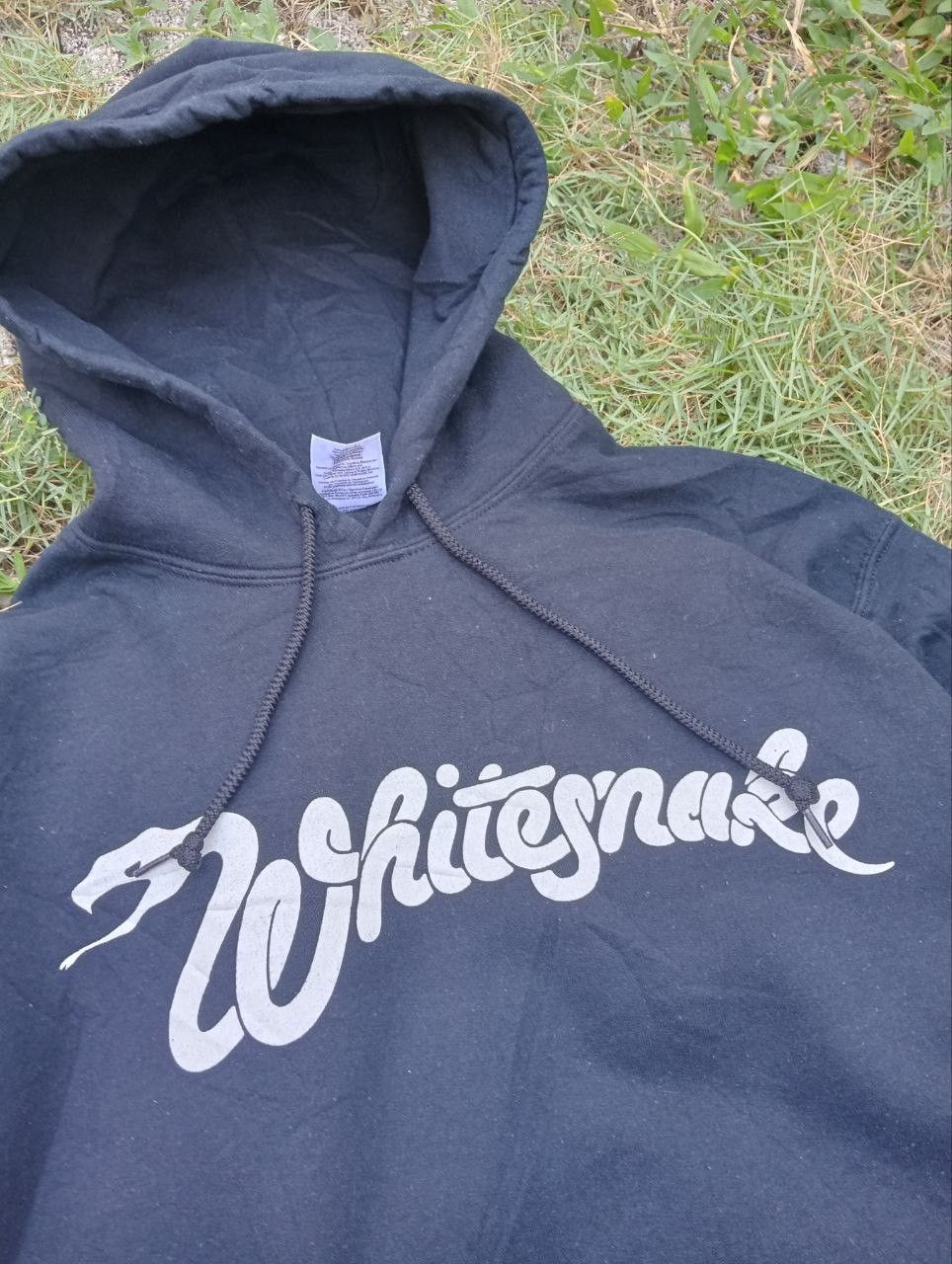 Vintage Vintage Whitesnake Band Hoodie - Size M Size US M / EU 48-50 / 2 - 4 Thumbnail