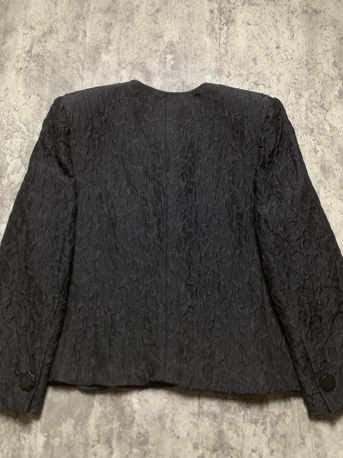 Givenchy Vintage 90s Givenchy hi formal embossed blazer Size XL / US 12-14 / IT 48-50 - 5 Thumbnail