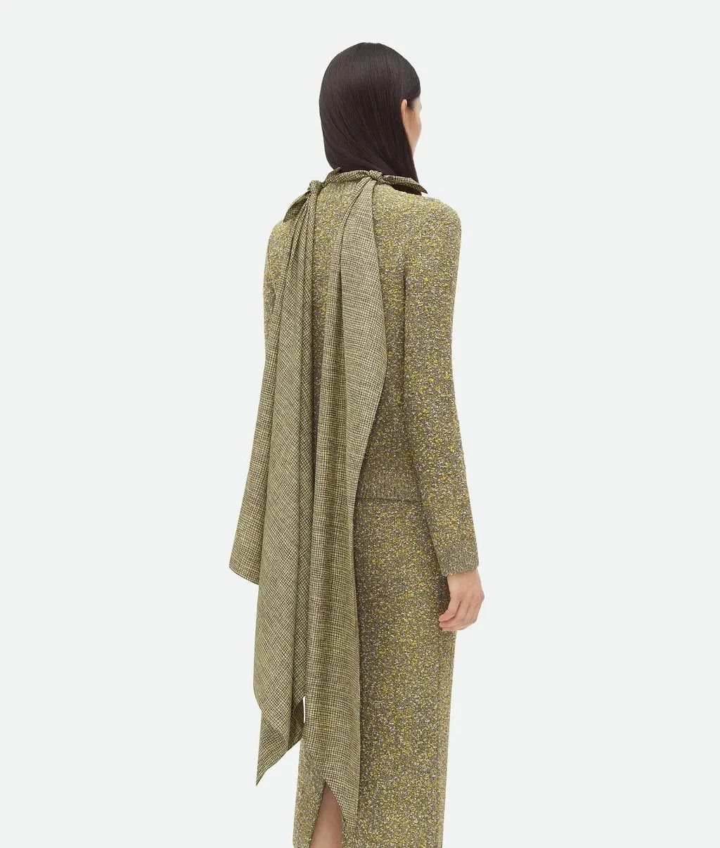 Bottega Veneta o1w1db10825 Size: OS / Printed Viscose Silk Beads Scarf Size ONE SIZE - 3 Thumbnail
