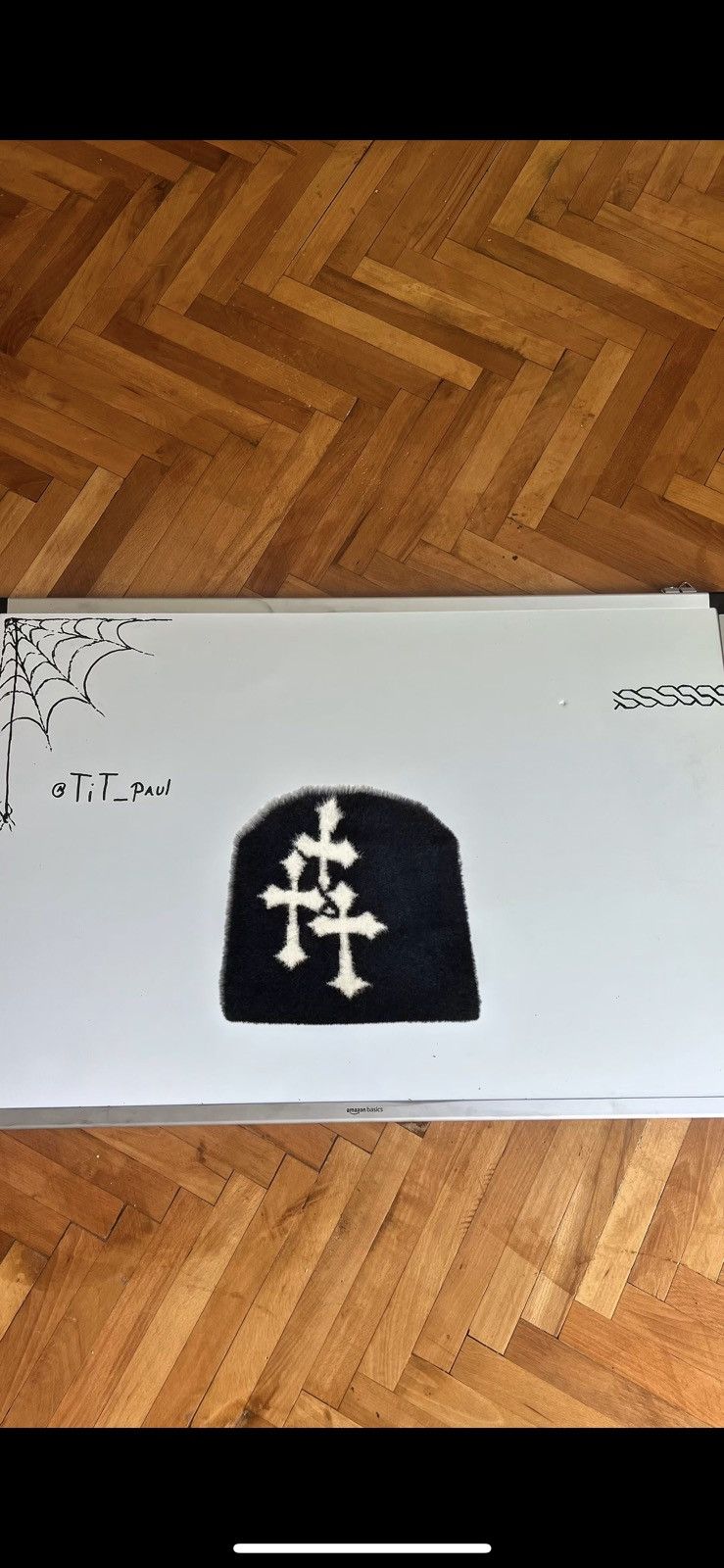 Vintage ♱ Y2K Crosses beanie ♱ Size ONE SIZE - 1 Preview