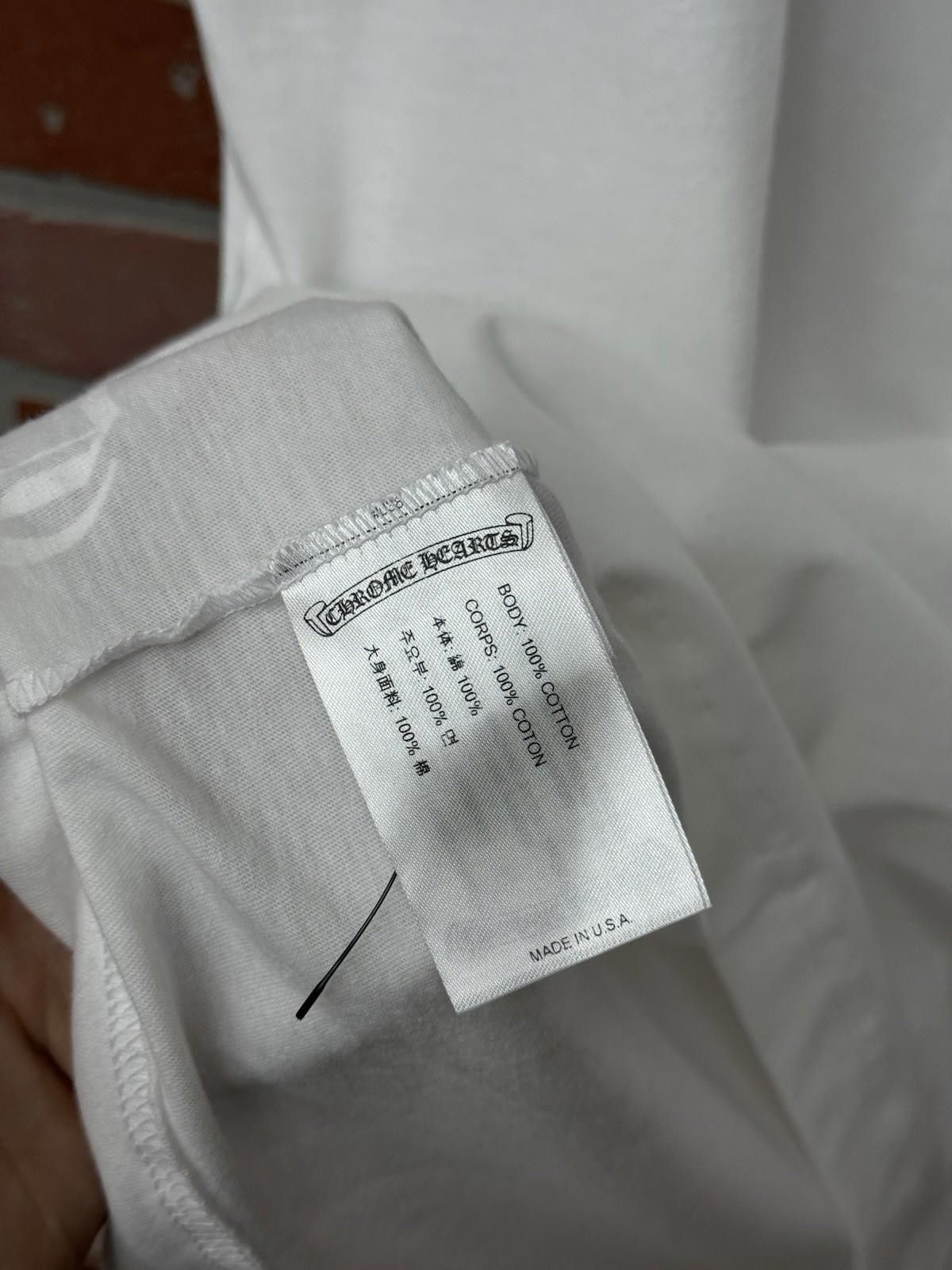 Chrome Hearts Size L - Chrome Hearts Tee Shirt Blue Neck Logo White RARE Size US L / EU 52-54 / 3 - 8 Thumbnail