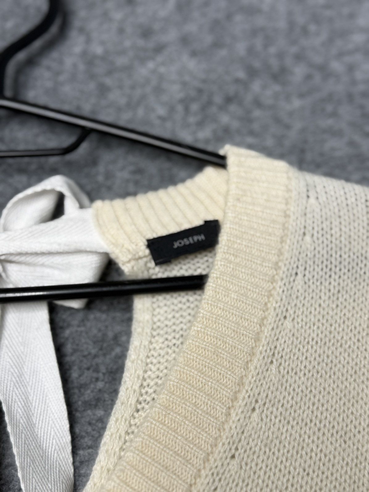 Joseph Joseph Cashmere Beige sweater size S Size S / US 4 / IT 40 - 7 Thumbnail