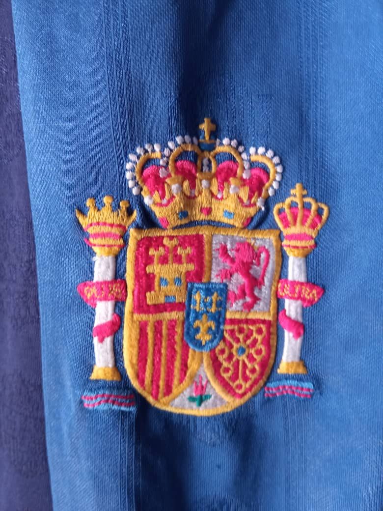 Adidas Vintage 1999 Adidas Spain jersey Y2K blokecore football Size US M / EU 48-50 / 2 - 3 Thumbnail