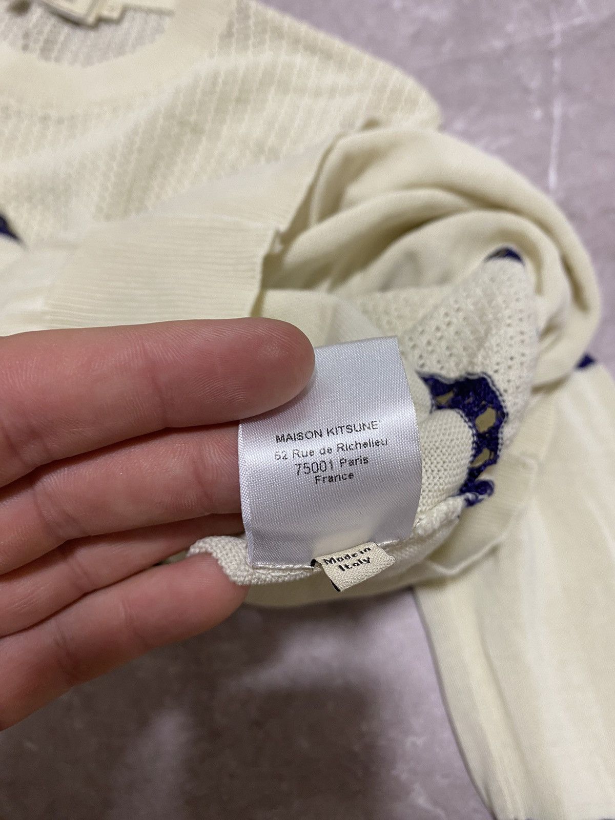 Maison Kitsune Rare Maison Kitsune Viscose White Sweatshirt Made in Italy Size L / US 10 / IT 46 - 12 Thumbnail