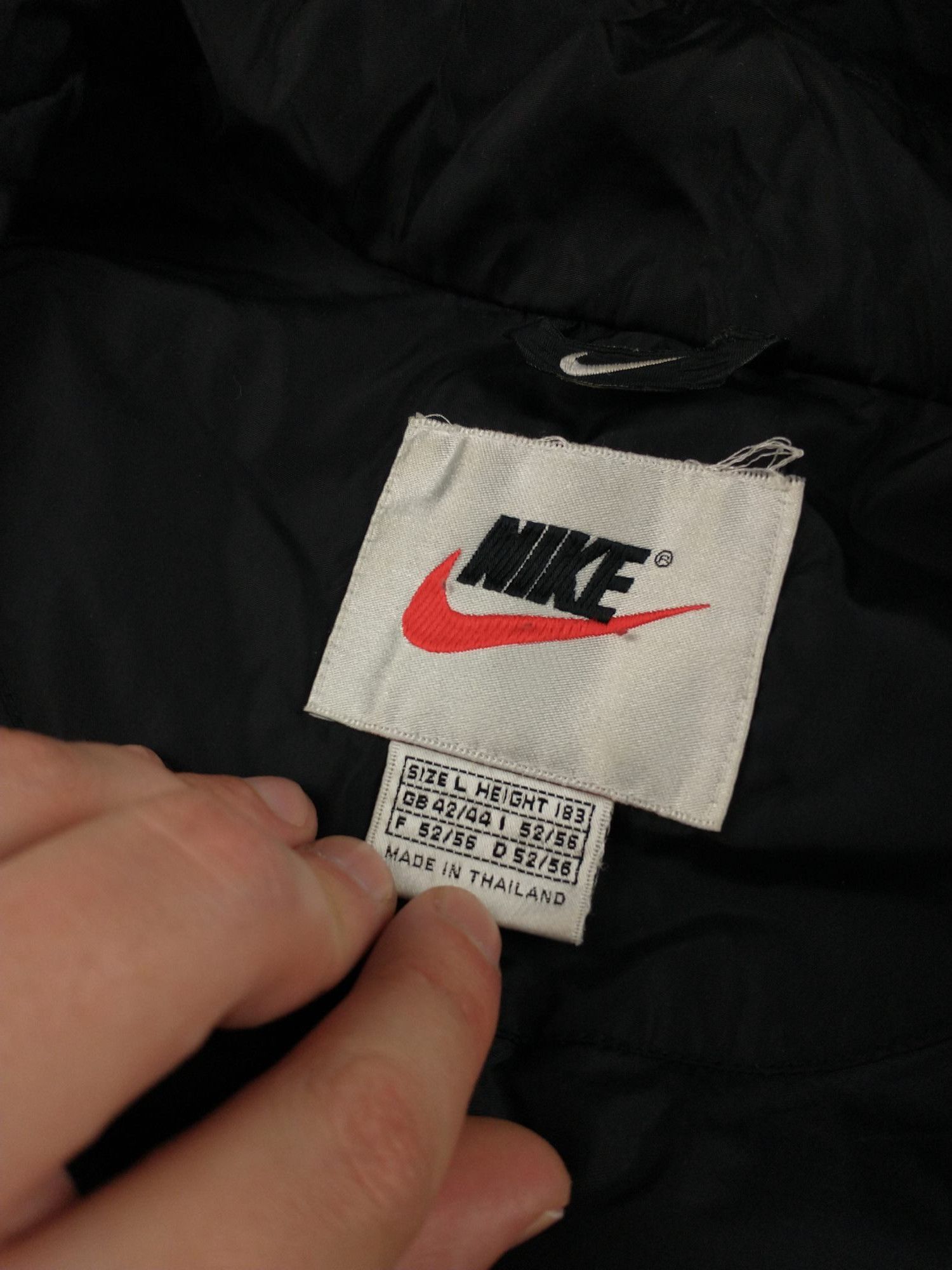 Nike Vintage 90s Nike Jacket Swoosh Black and Yellow Hooded Size US L / EU 52-54 / 3 - 3 Thumbnail