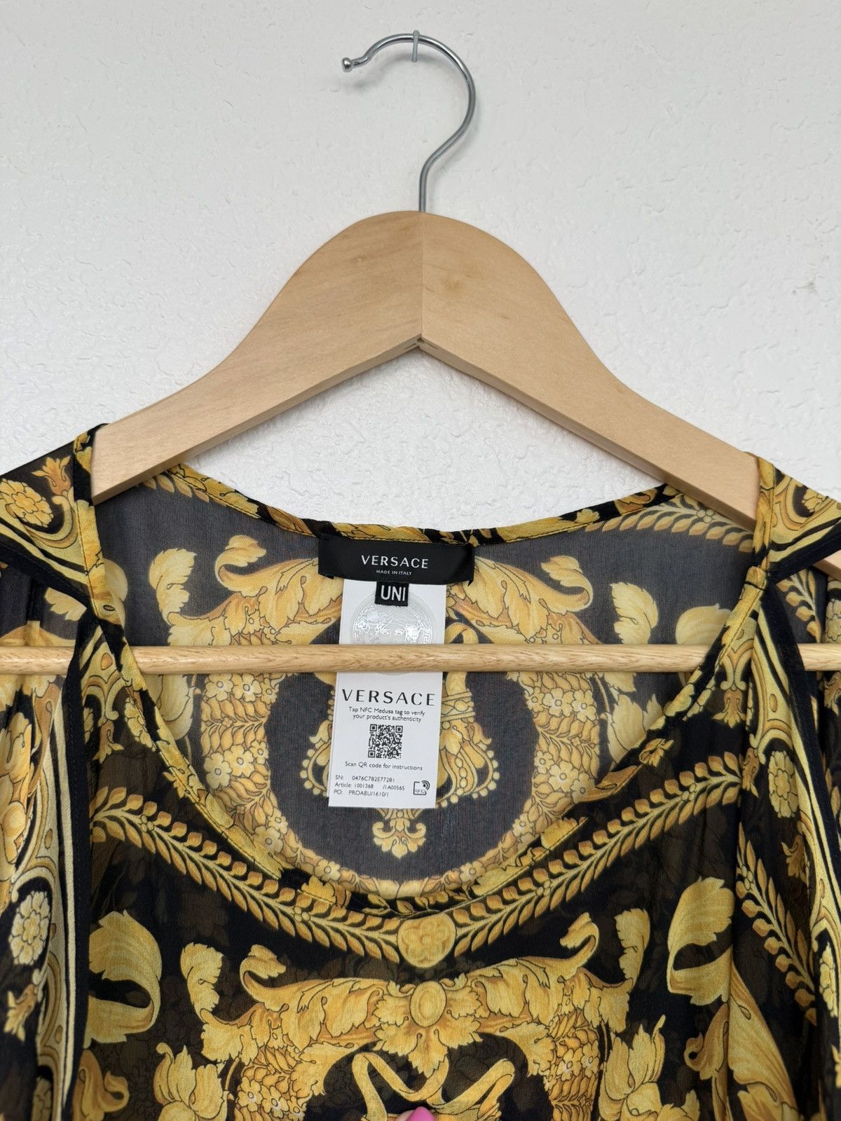 Versace Vintage-Inspired Gold & Black Baroque Sheer Poncho Top Size ONE SIZE - 4 Thumbnail