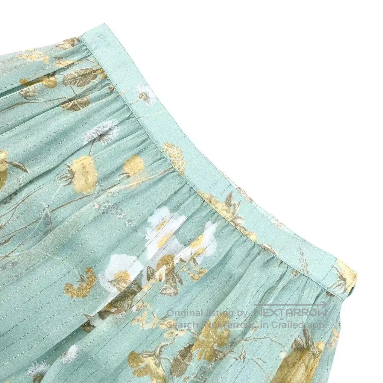 Celine Celine Gold silk print long skirt| Size 25" / US 0 / IT 36 - 3 Thumbnail