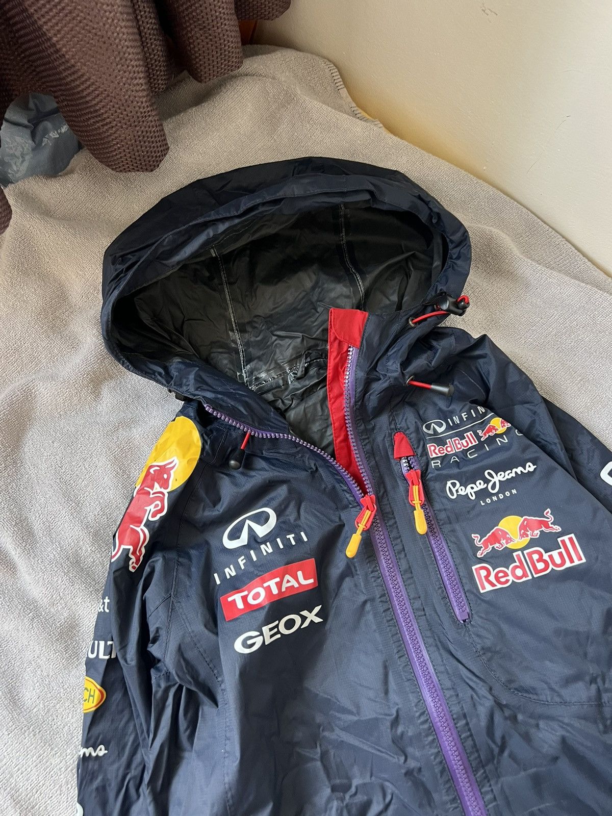 Pepe Jeans × Red Bull Pepe Jeans vintage red bull track jacket geox racing moto Size US S / EU 44-46 / 1 - 4 Thumbnail