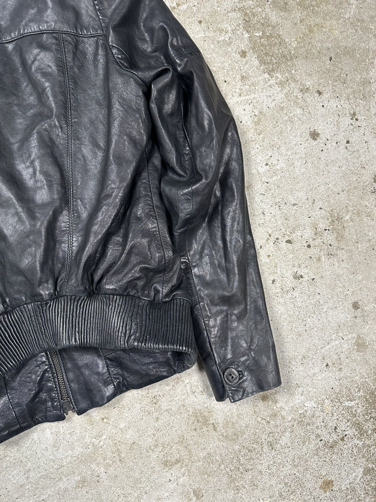 Japanese Brand × Vintage Vintage Y2K Black Leather Moto Biker Style Jacket Japanese Size US S / EU 44-46 / 1 - 11 Thumbnail