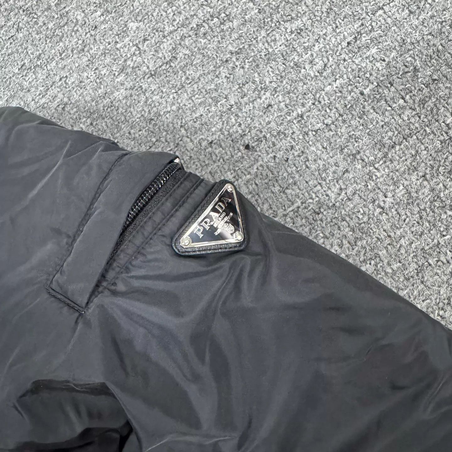 Prada Prada Black Hooded Double Quilted Jacket Triangle Logo 46 Size US S / EU 44-46 / 1 - 4 Thumbnail