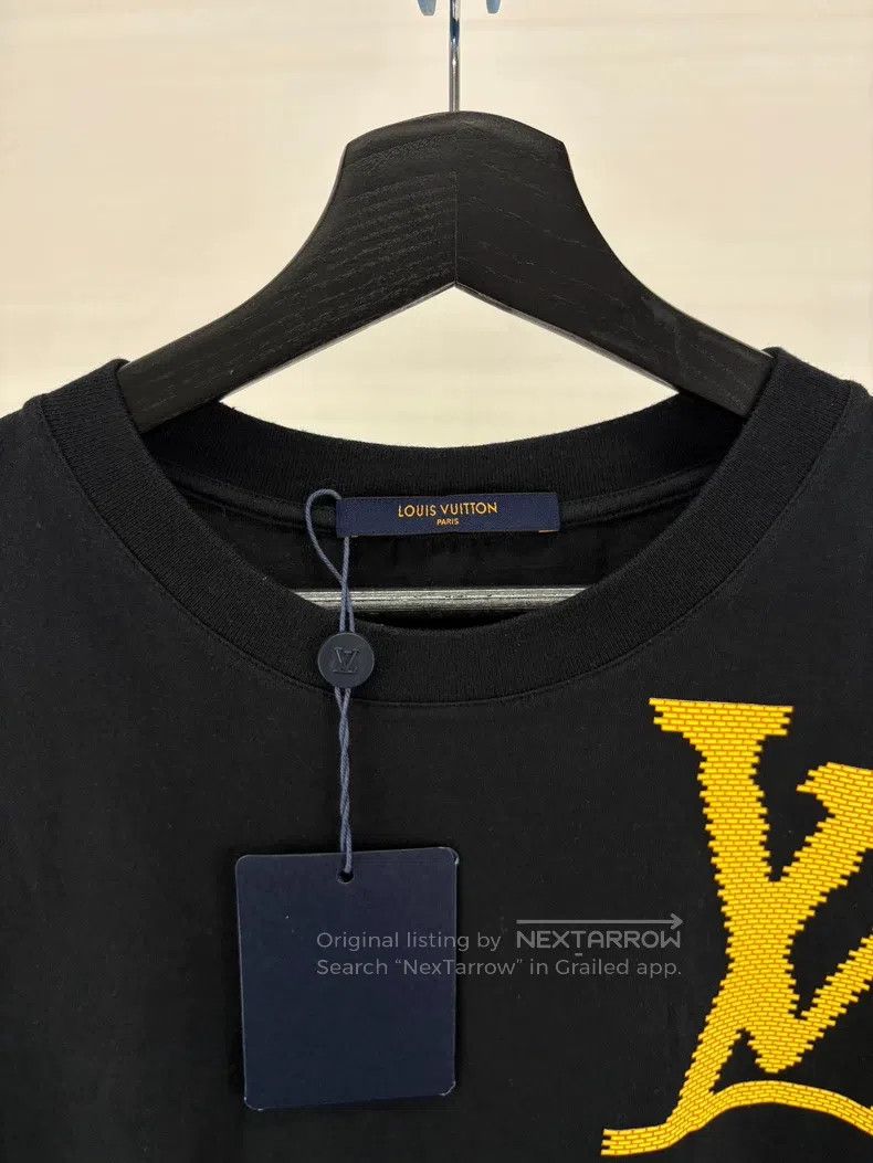 Louis Vuitton Louis Vuitton Yellow brick big logo short sleeve Size US S / EU 44-46 / 1 - 3 Thumbnail