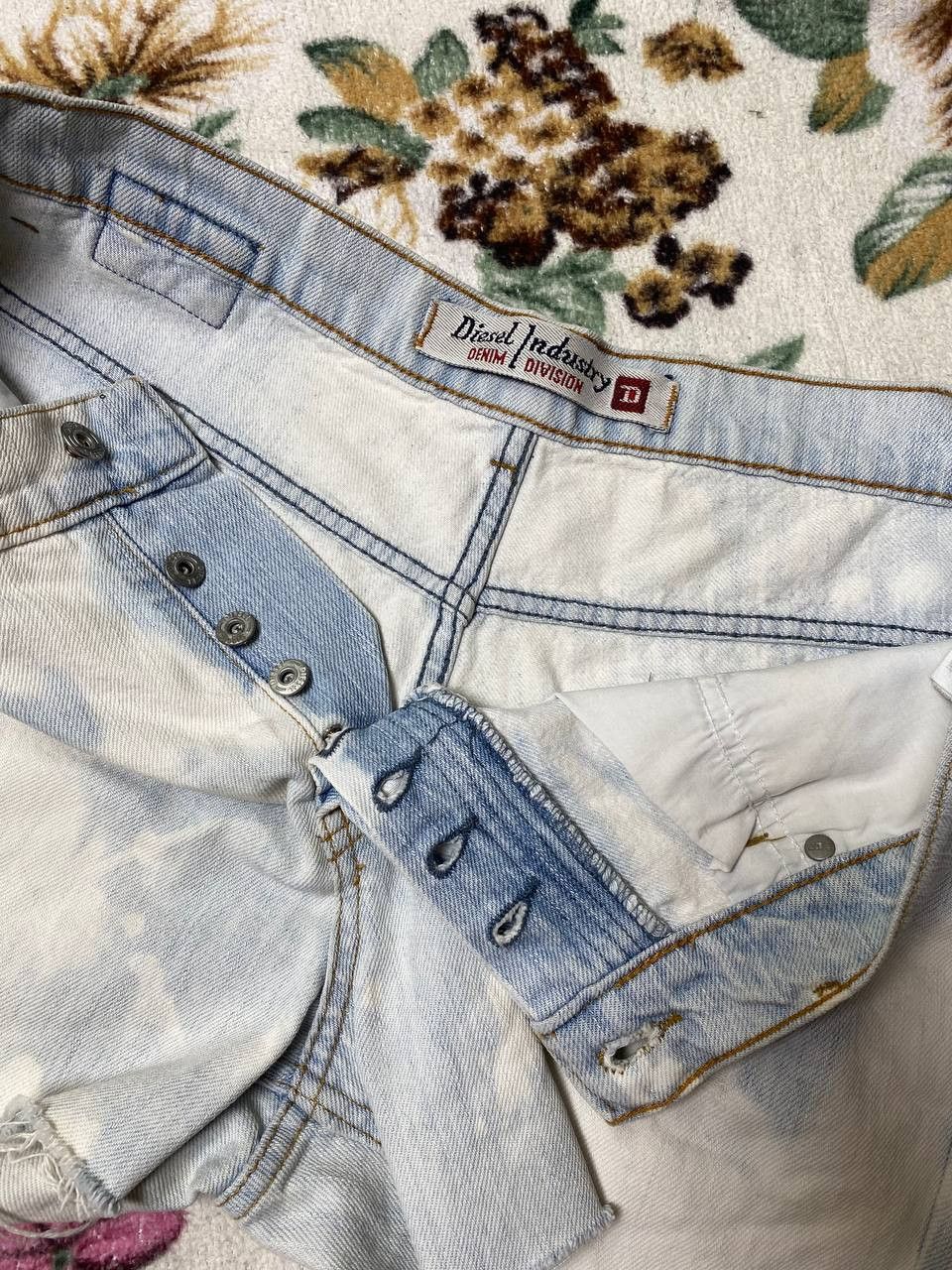 Diesel Diesel Industry Denim Shorts Mens Embroidered Logo Size US 33 - 11 Thumbnail