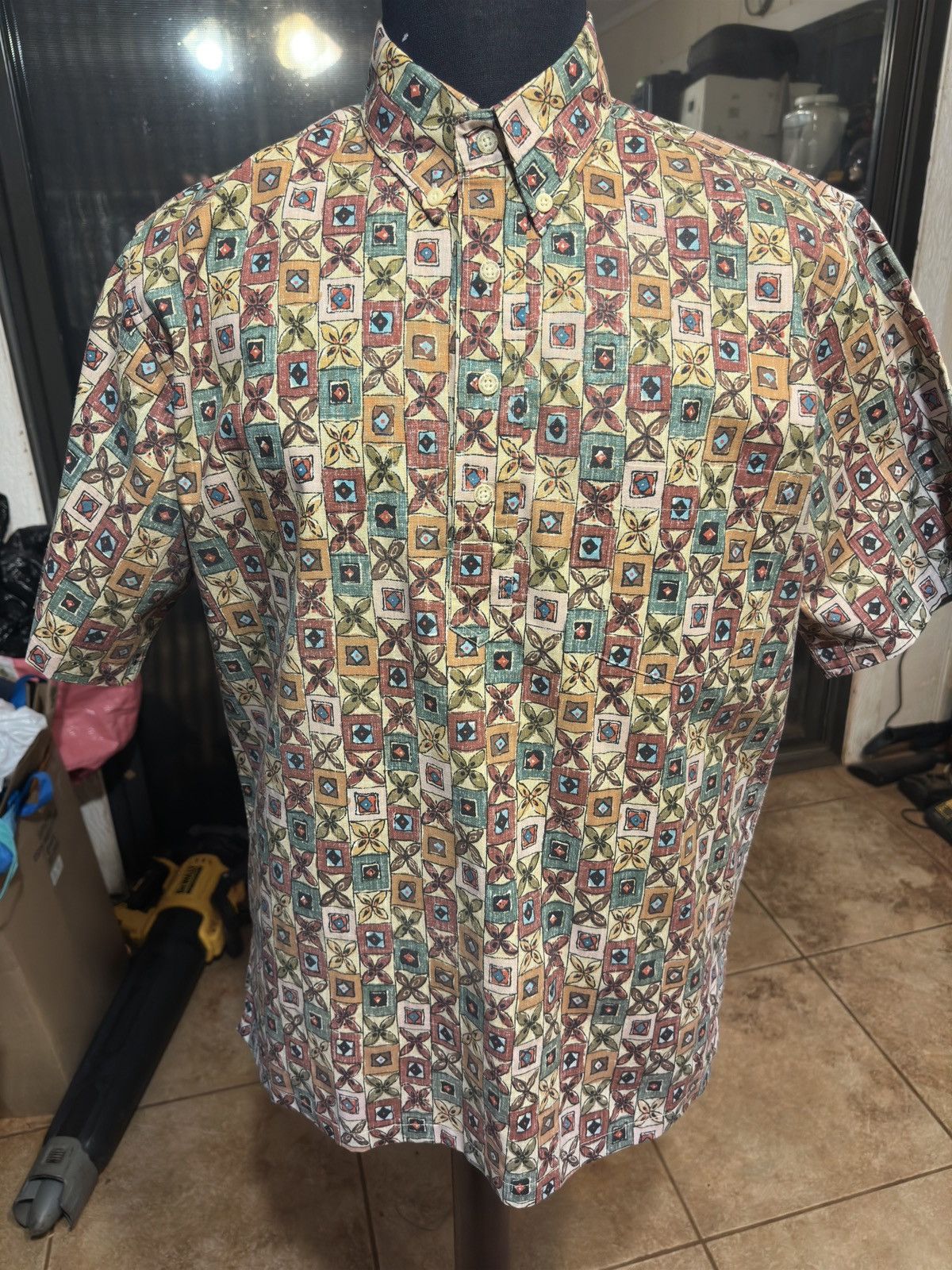 Reyn Spooner Multicolored Hawaiian Print Men's Medium