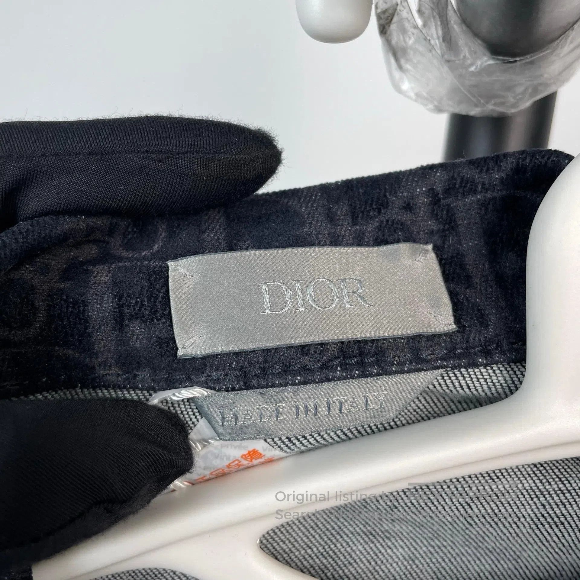 Dior Dior Dark blue velvet vintage print denim jacket| Size US S / EU 44-46 / 1 - 7 Thumbnail