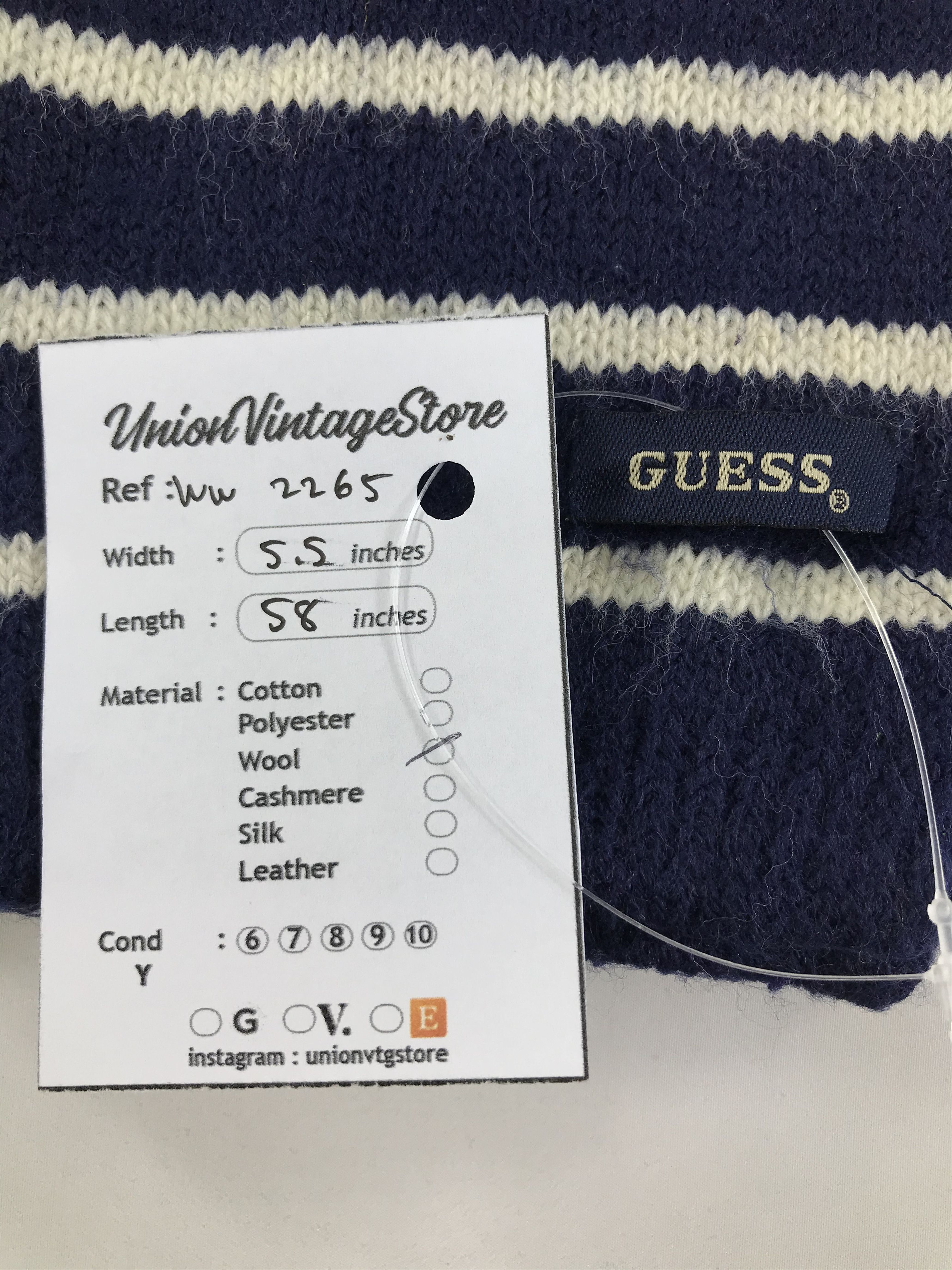 Guess Scarf / Muffler / Neckwear - WW2265