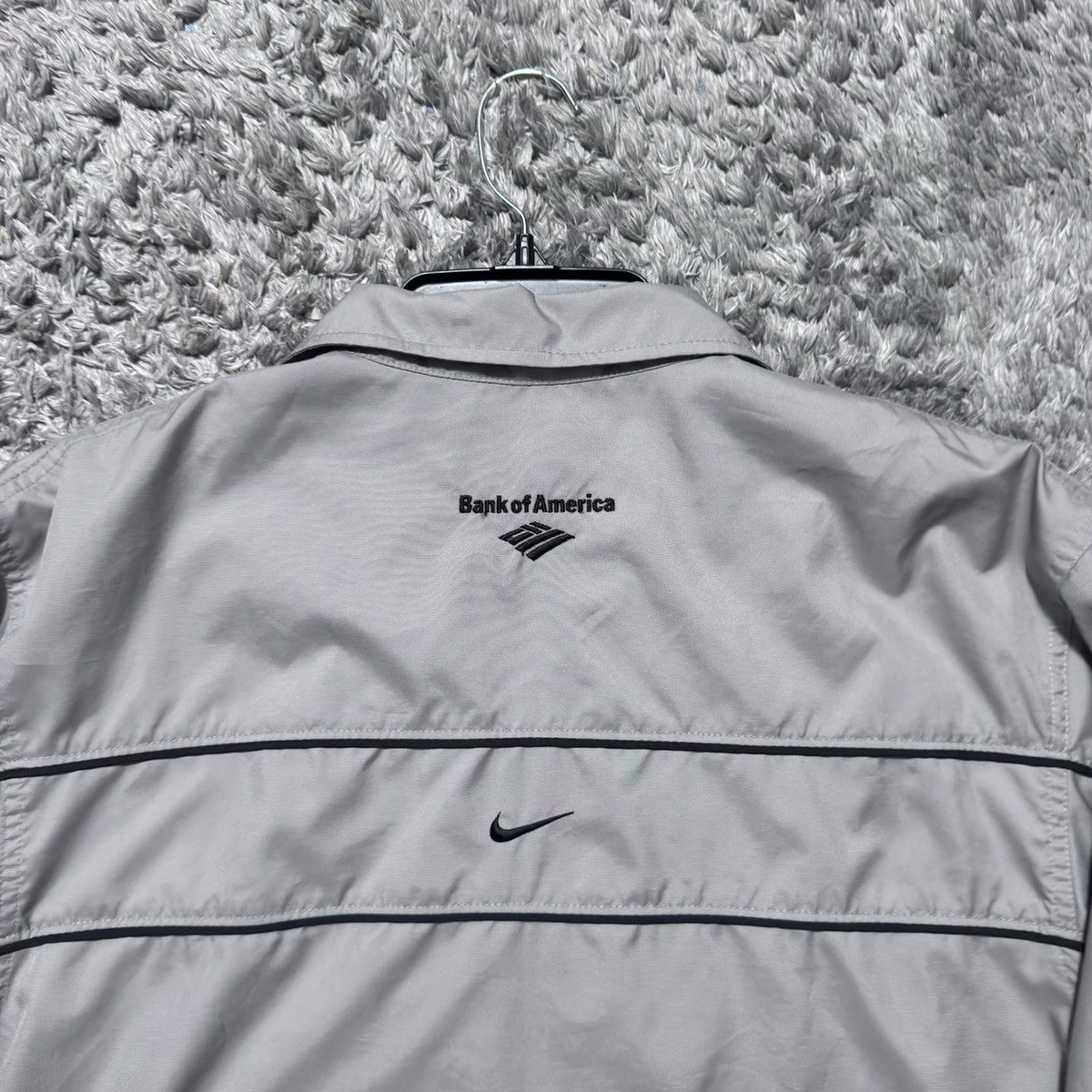 Nike × Vintage Vintage Nike Windbreaker Track Jacket Grey Swoosh 90s Y2K Size US M / EU 48-50 / 2 - 9 Thumbnail