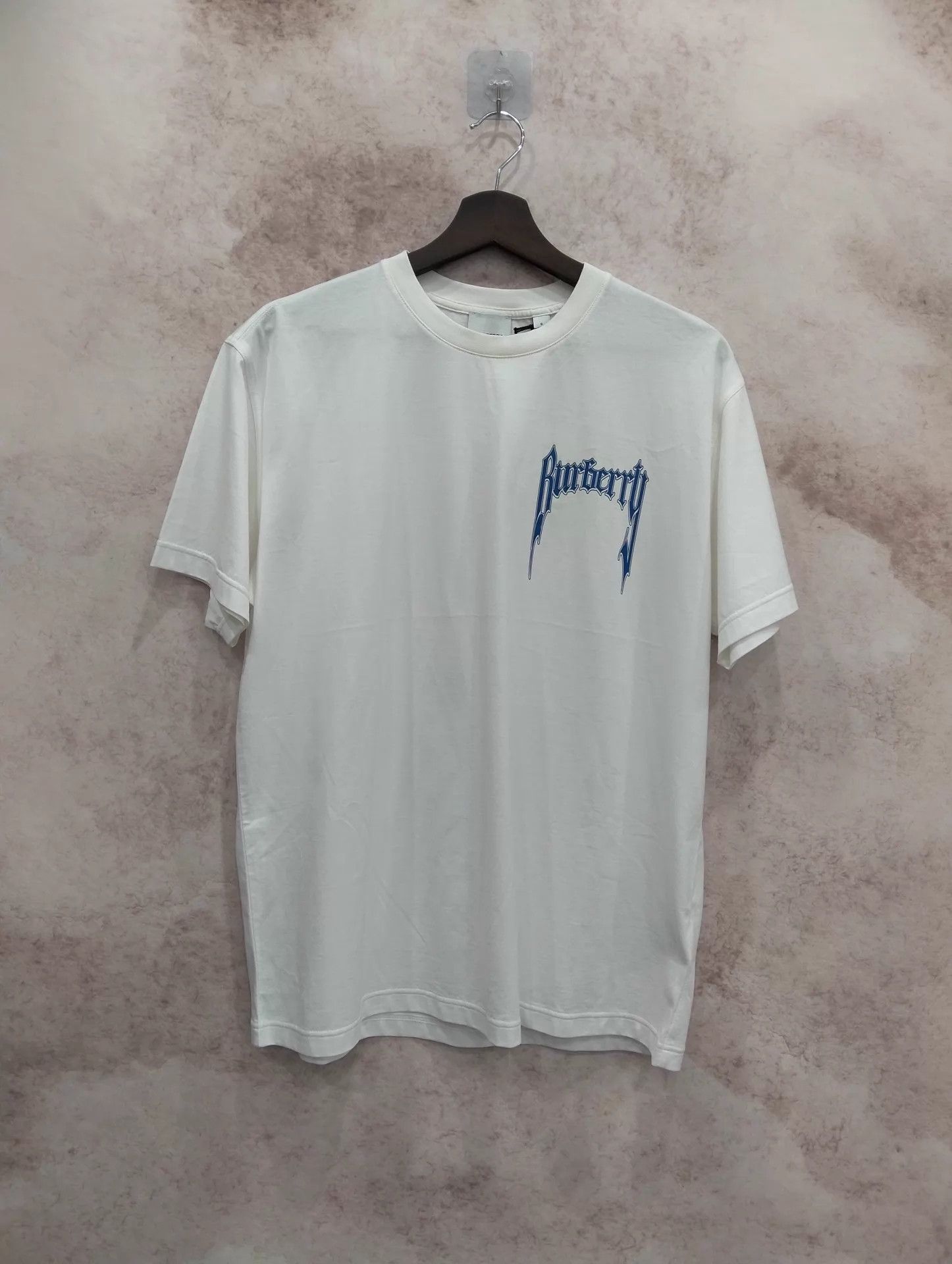 Burberry Burberry logo print crewneck T-shirt S Size US S / EU 44-46 / 1 - 1 Thumbnail