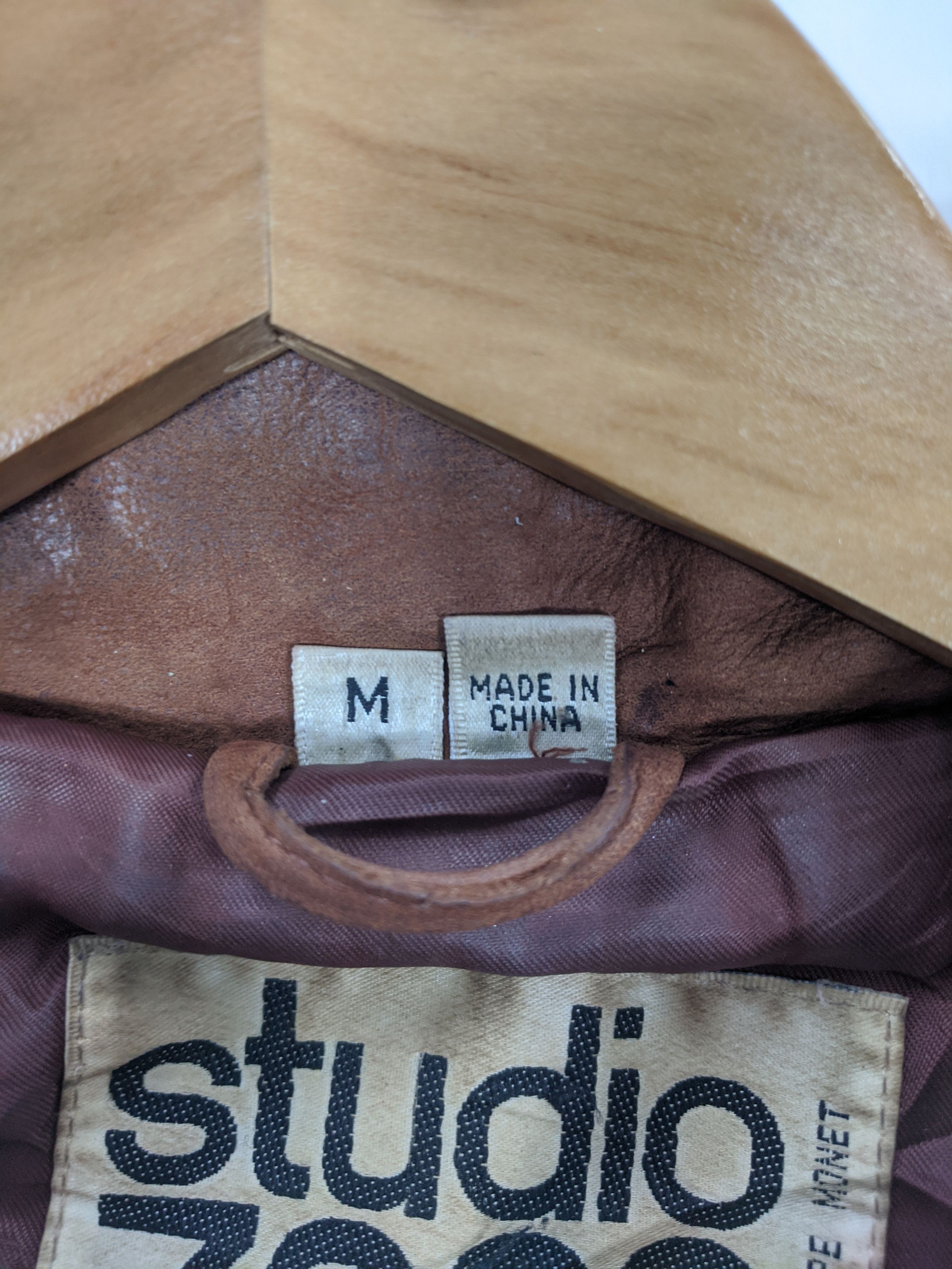 Vintage Vintage 80s Studio 7036 Leather Jacket J0347 Size US M / EU 48-50 / 2 - 8 Thumbnail