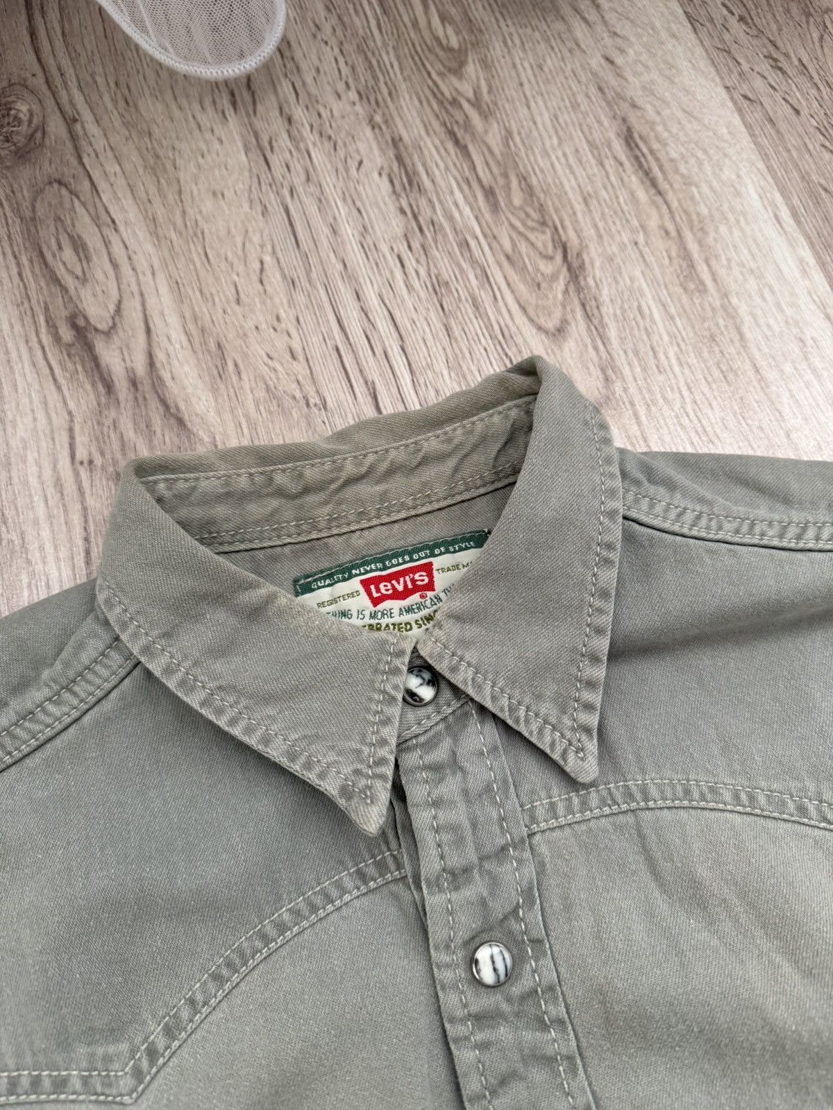 Levi's Vintage 90s Levi’s Western Shirt Green Khaki Red Tab Size M Size US M / EU 48-50 / 2 - 6 Thumbnail