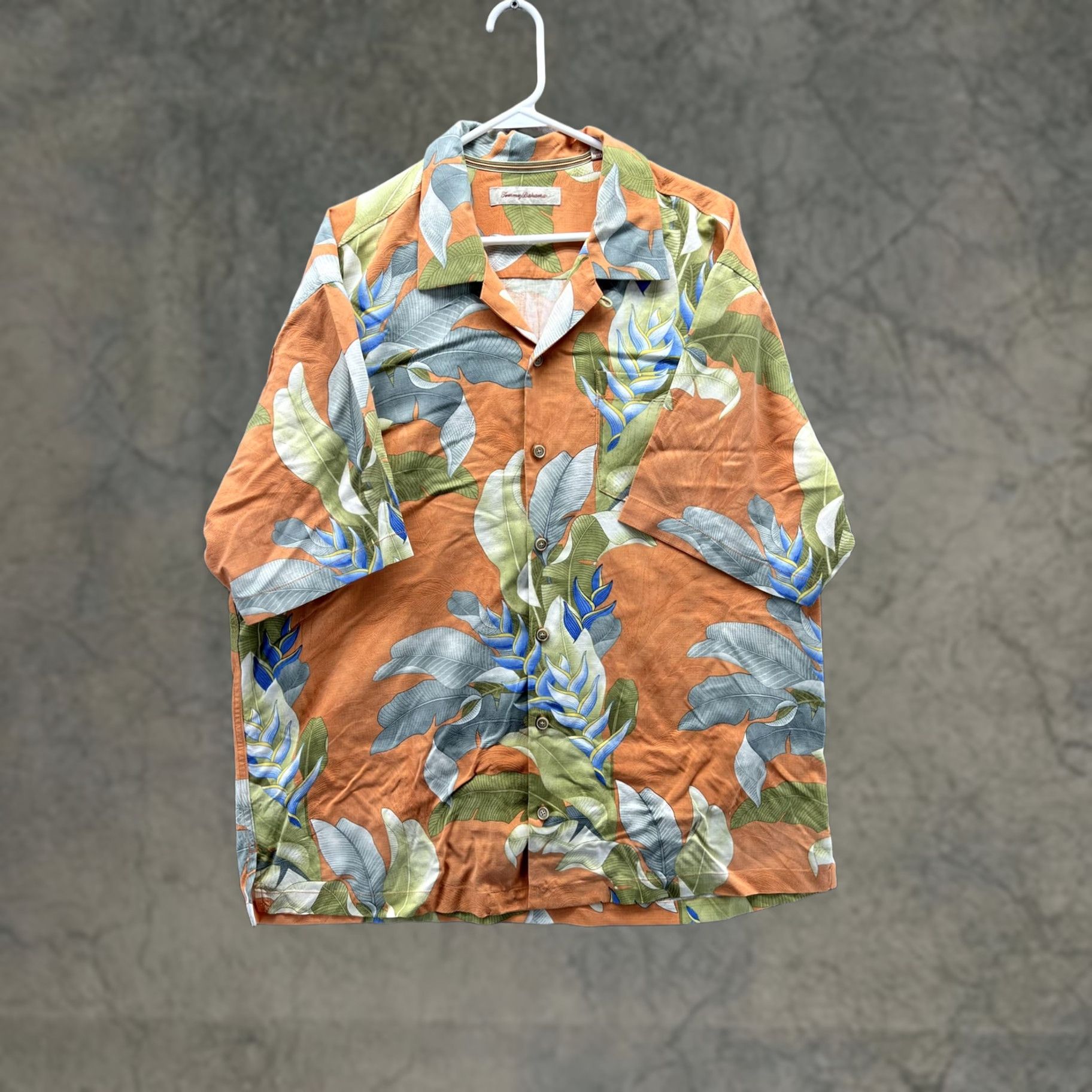 Tommy Bahama Tommy Bahama Shirt Men XL Orange Floral Silk Hawaiian Camp Paradise Button Front Size US XL / EU 56 / 4 - 1 Thumbnail