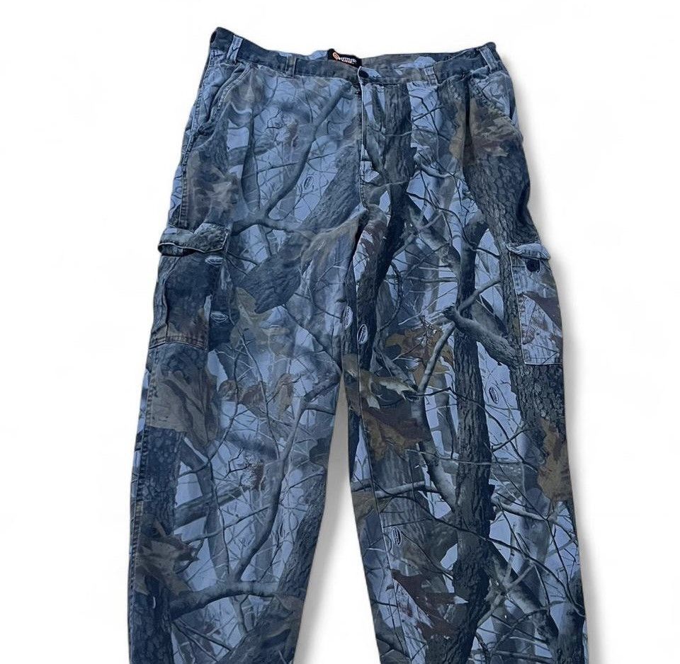 Realtree Vintage Outfitters Ridge "Realtree Hardwood Camo Cargo Pants Size US 40 / EU 56 - 1 Thumbnail