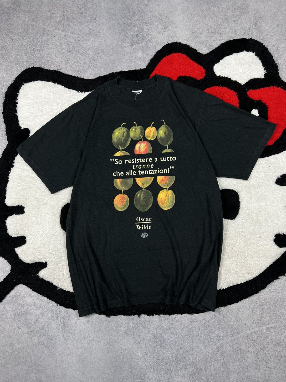 Vintage Vintage 90s Oscar Wild Quotes Irish Poet Art Tee Shirt Size US M / EU 48-50 / 2 - 1 Thumbnail