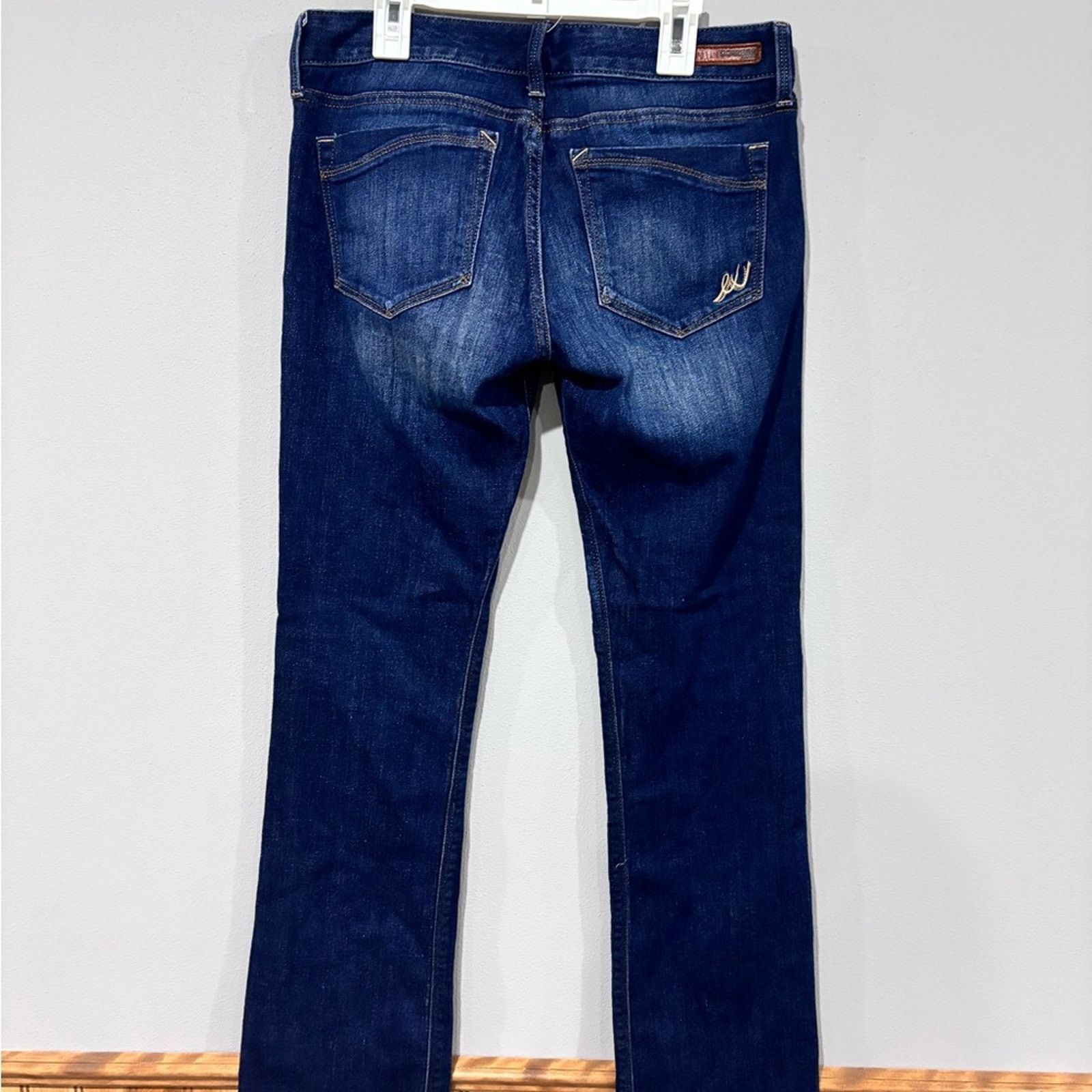 Express Express Dark Indigo Straight Low Rise Bootcut Jeans Size 4R Size 27" / US 4 / IT 40 - 6 Thumbnail