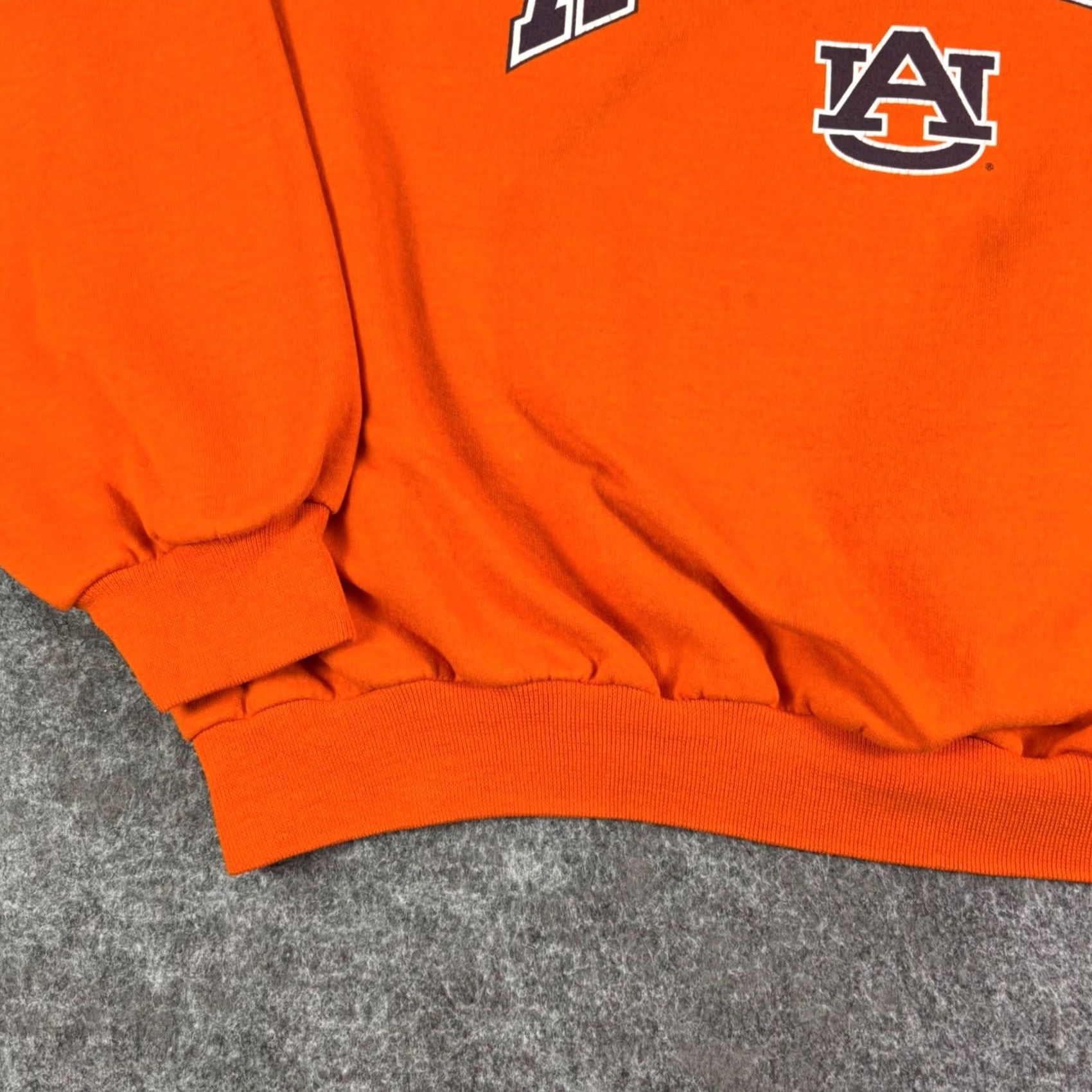 NCAA VINTAGE Auburn University Tigers Sweatshirt Orange Crew Neck Pullover Mens XL NCAA Size US XL / EU 56 / 4 - 5 Thumbnail