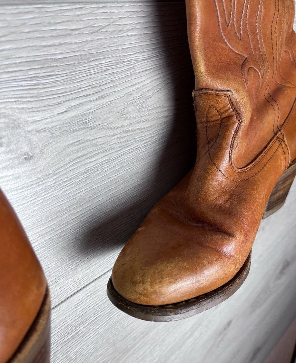 Other Vintage women’s Cowboy Boots size 5 made in Moldova 🇲🇩 Size US 5 / IT 35 - 8 Thumbnail