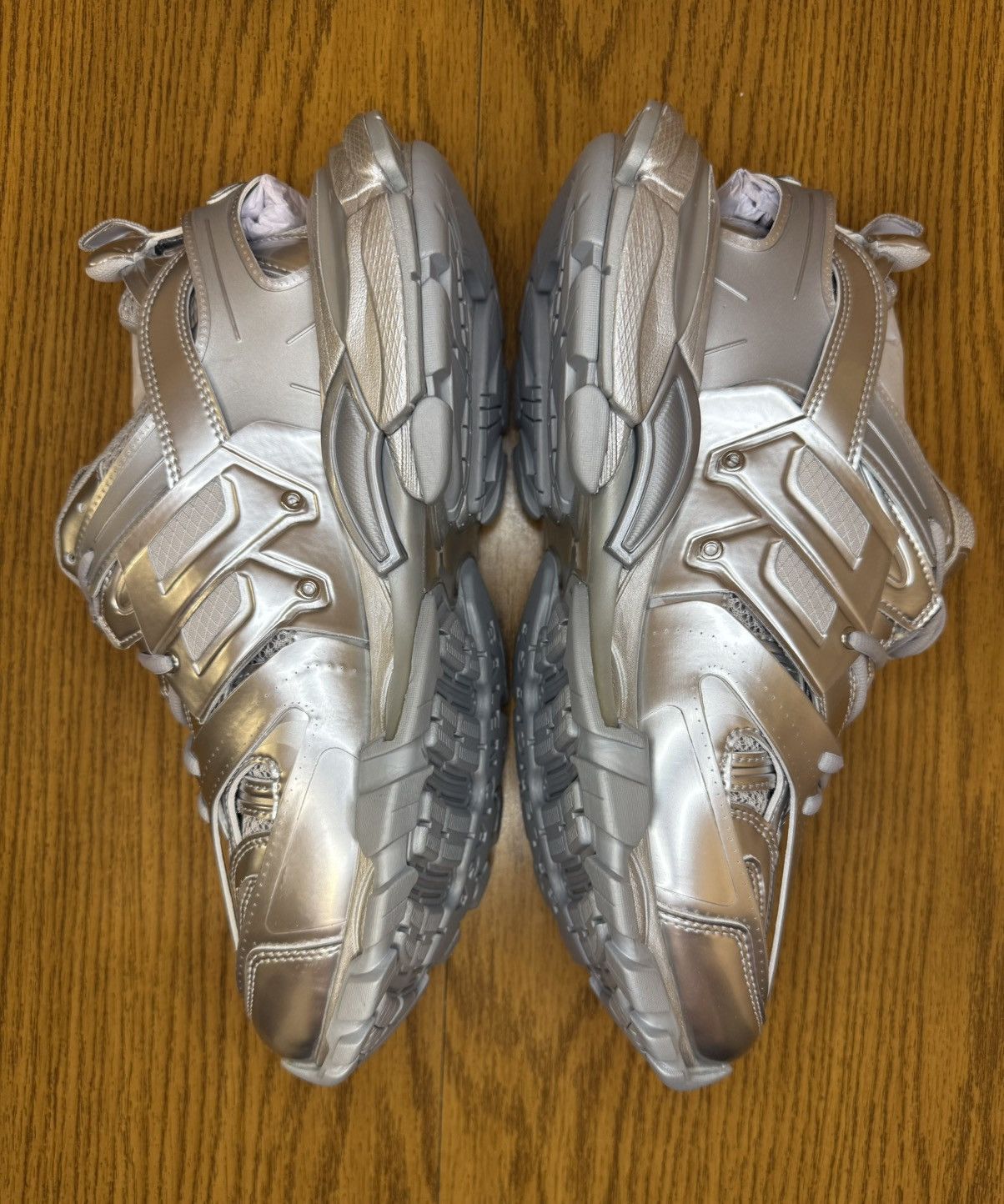 Balenciaga Balenciaga Track Sneaker (Metallic) Size US 9 / EU 42 - 4 Thumbnail
