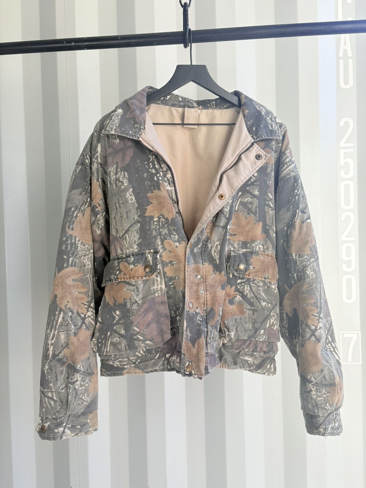 Vintage Camo Puffer Jacket ERD Grunge Thrashed Faded Size US XL / EU 56 / 4 - 1 Thumbnail