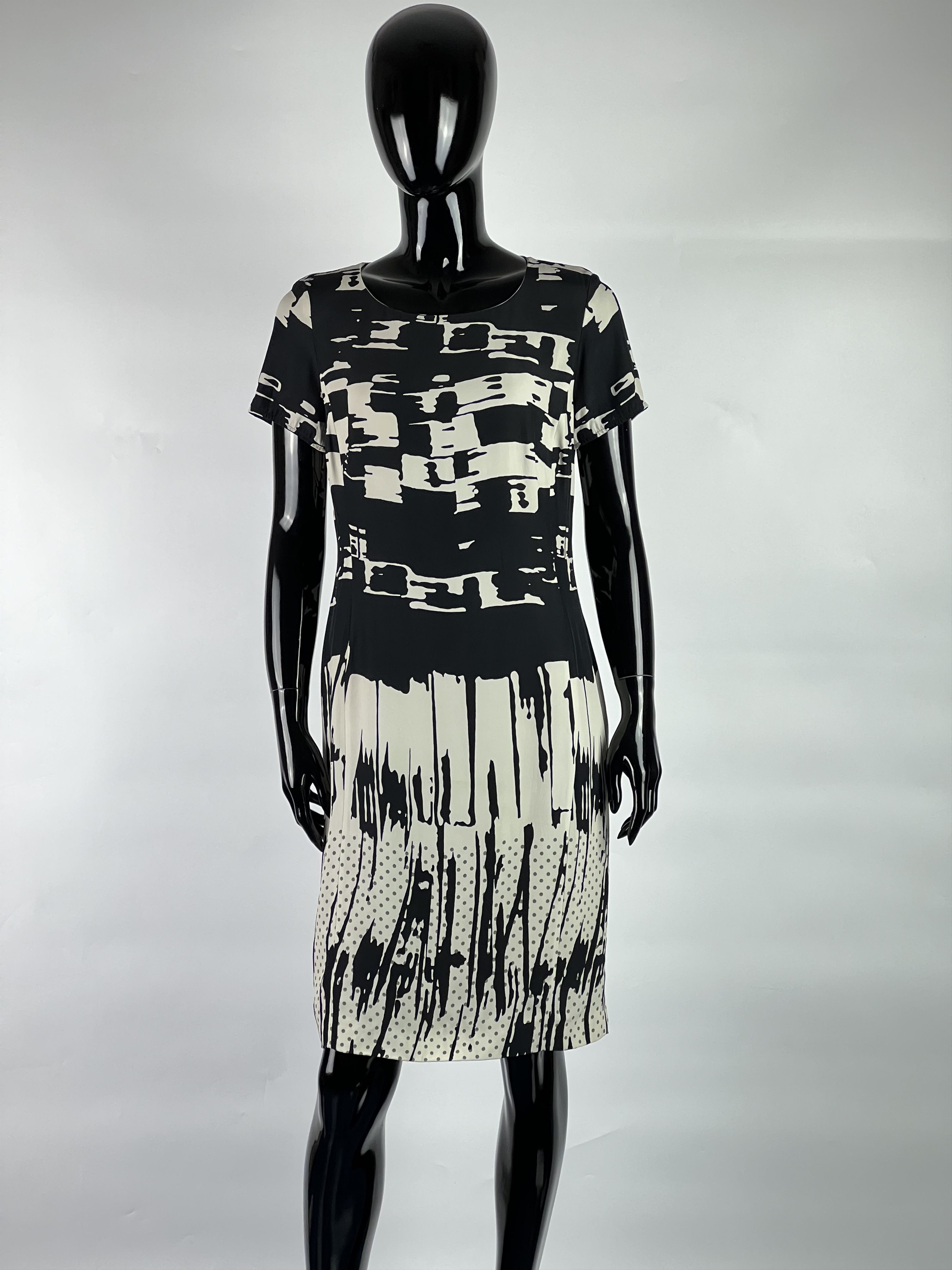 Luisa Cerano Luisa Cerano Knee Lenght Dress Size US6 GB10 Size M / US 6-8 / IT 42-44 - 1 Thumbnail