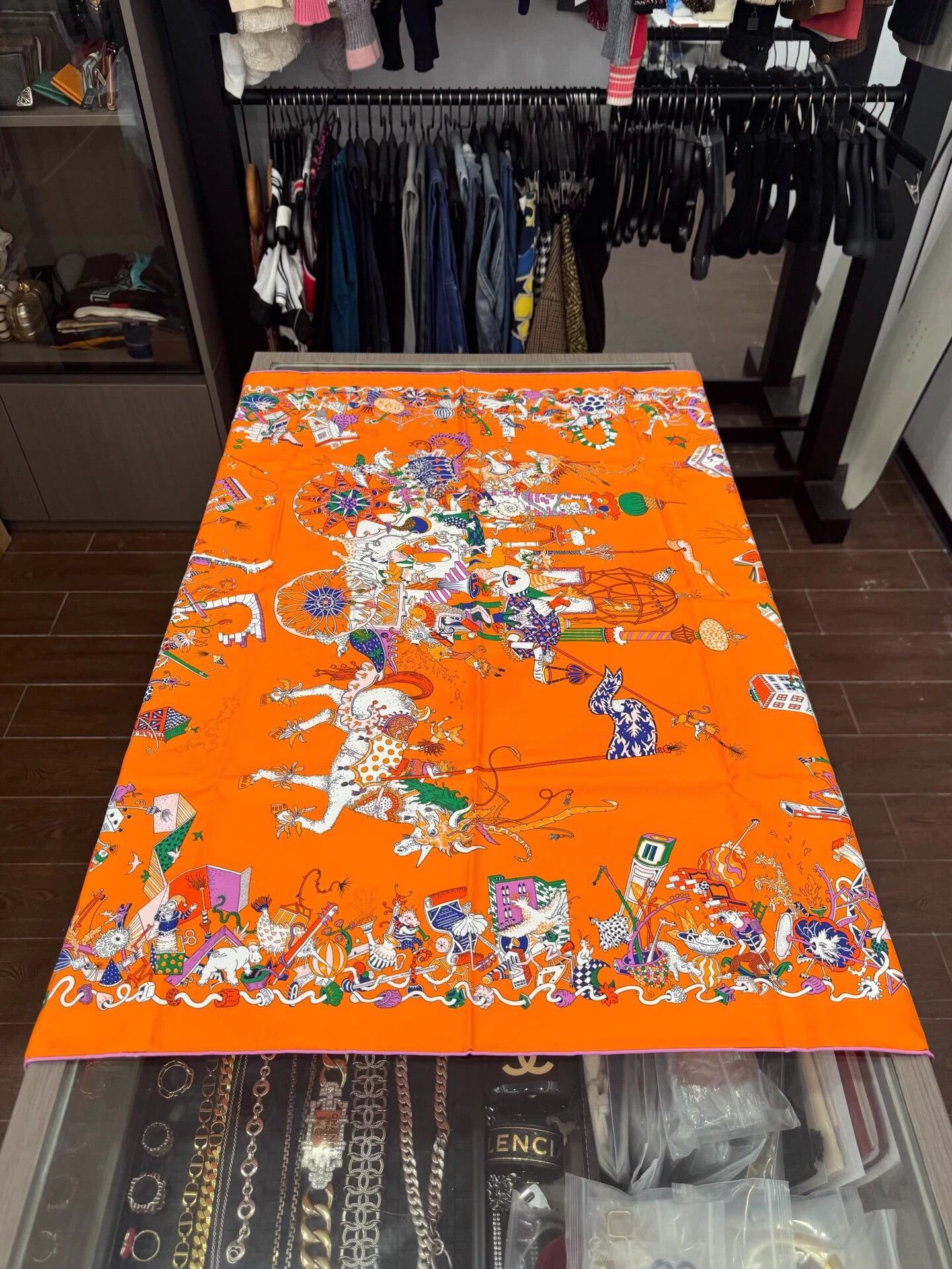 Hermes Hermes Carnaval Orange Cartoon Logo 90x90cm New Size ONE SIZE - 3 Thumbnail
