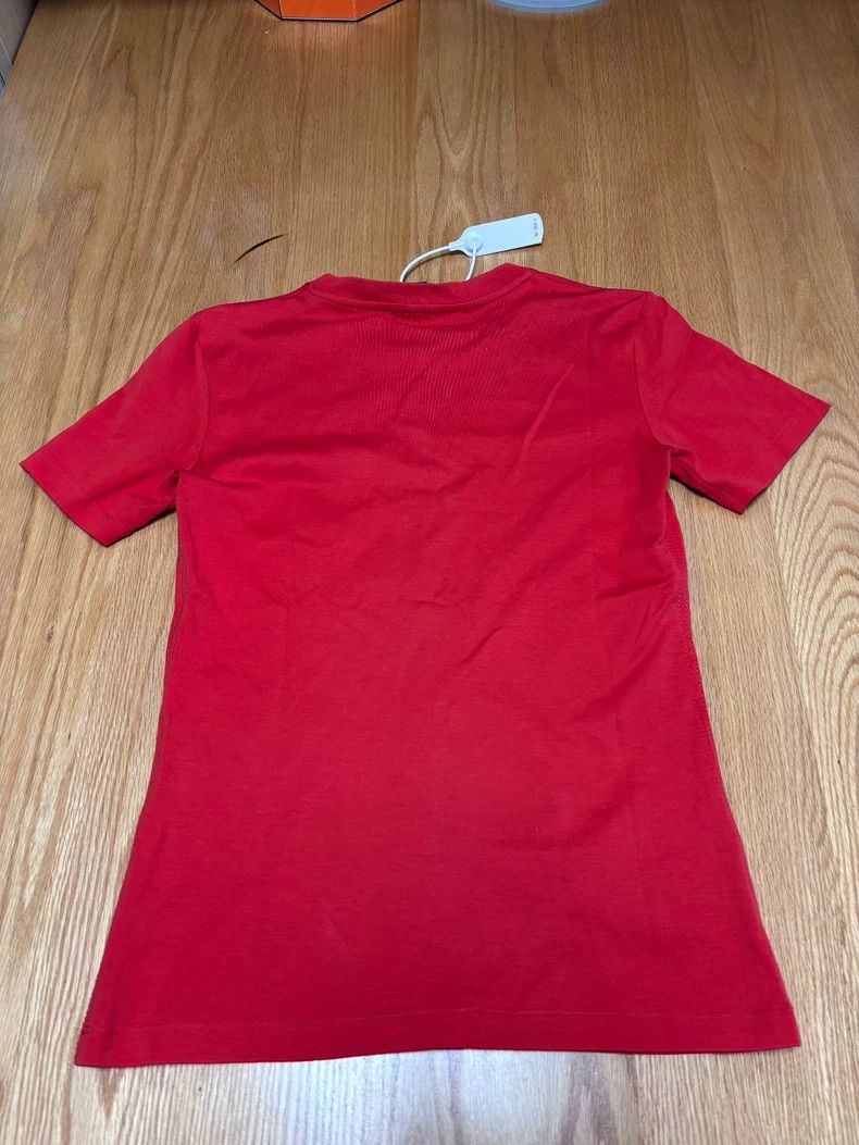 Louis Vuitton Louis Vuitton Red short-sleeved T-shirt Size US XS / EU 42 / 0 - 2 Thumbnail