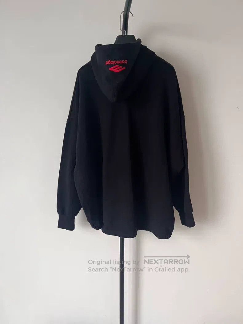 Balenciaga Balenciaga Loose Fit Solid Color Pullover Sweatshirt Size US S / EU 44-46 / 1 - 1 Thumbnail