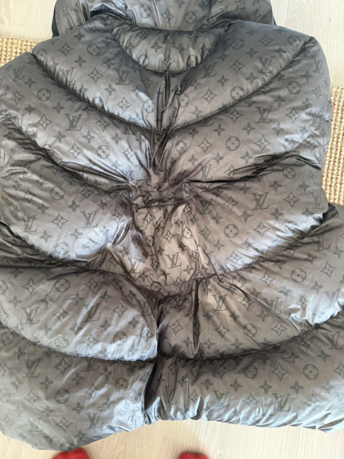Louis Vuitton Louis Vuitton Monogram Puffer Jacket Black/Grey LV Down Coat Size US L / EU 52-54 / 3 - 4 Thumbnail