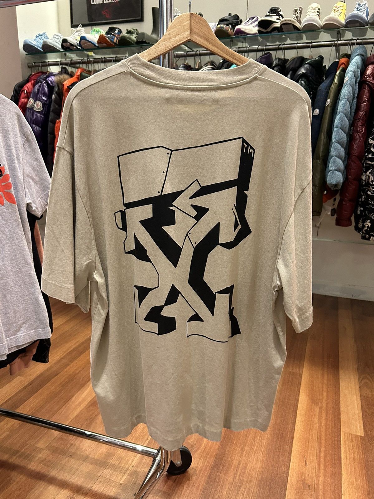 Off white t shirt graffiti hotsell