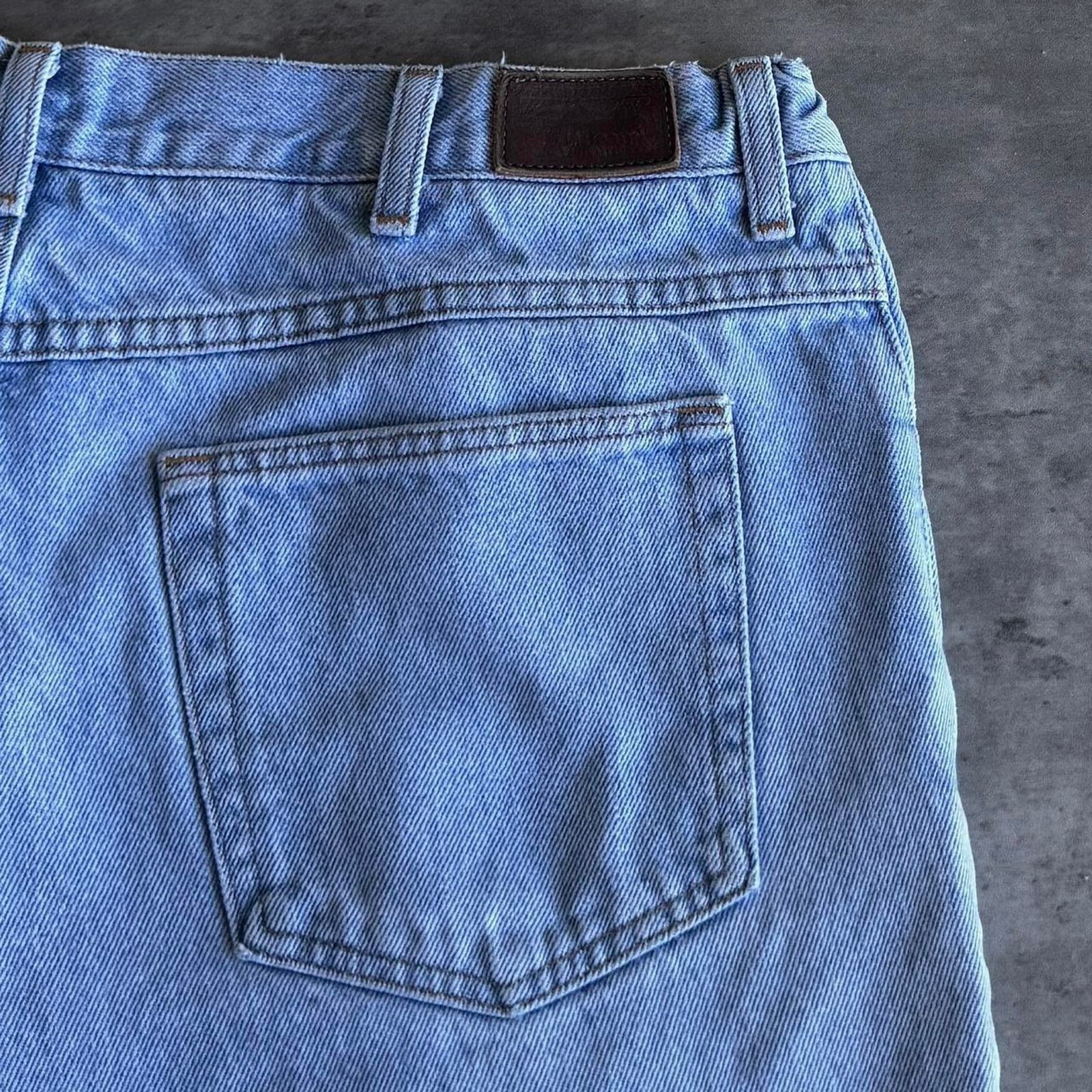 L.L. Bean × Vintage Vintage Y2K L.L. Bean Light Wash Comfort Waist Denim Jeans Size US 36 / EU 52 - 3 Thumbnail