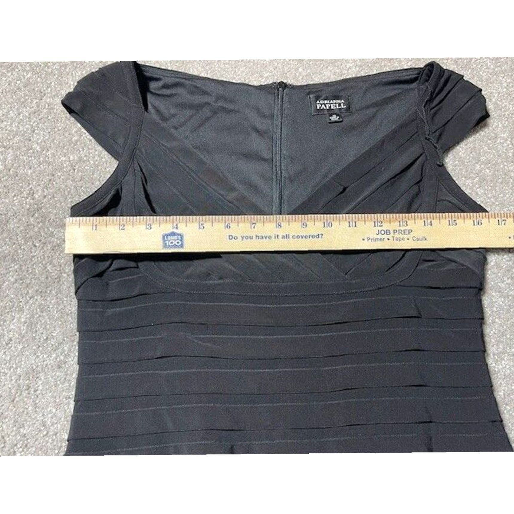 Adrianna Papell Adrianna Papell Cocktail Dress 10 Black Knee Length Cap Sleeve V-Neck LBD Party/Cocktail Women Size L / US 10 / IT 46 - 5 Thumbnail