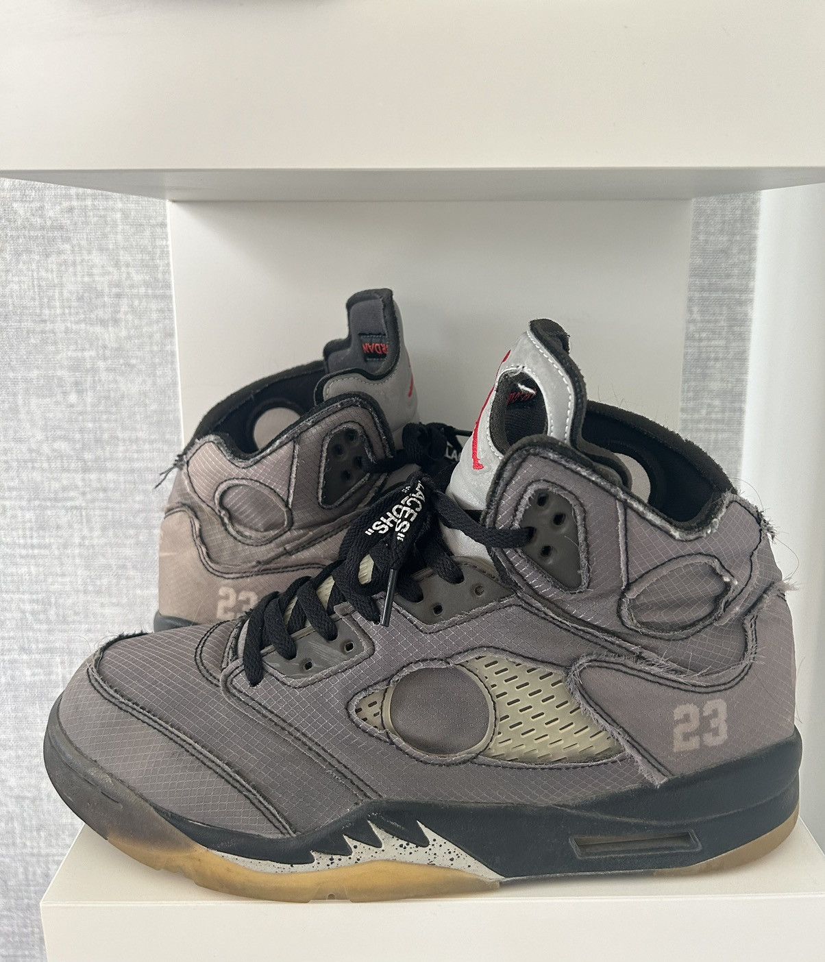 Jordan 5 OFF-WHITE