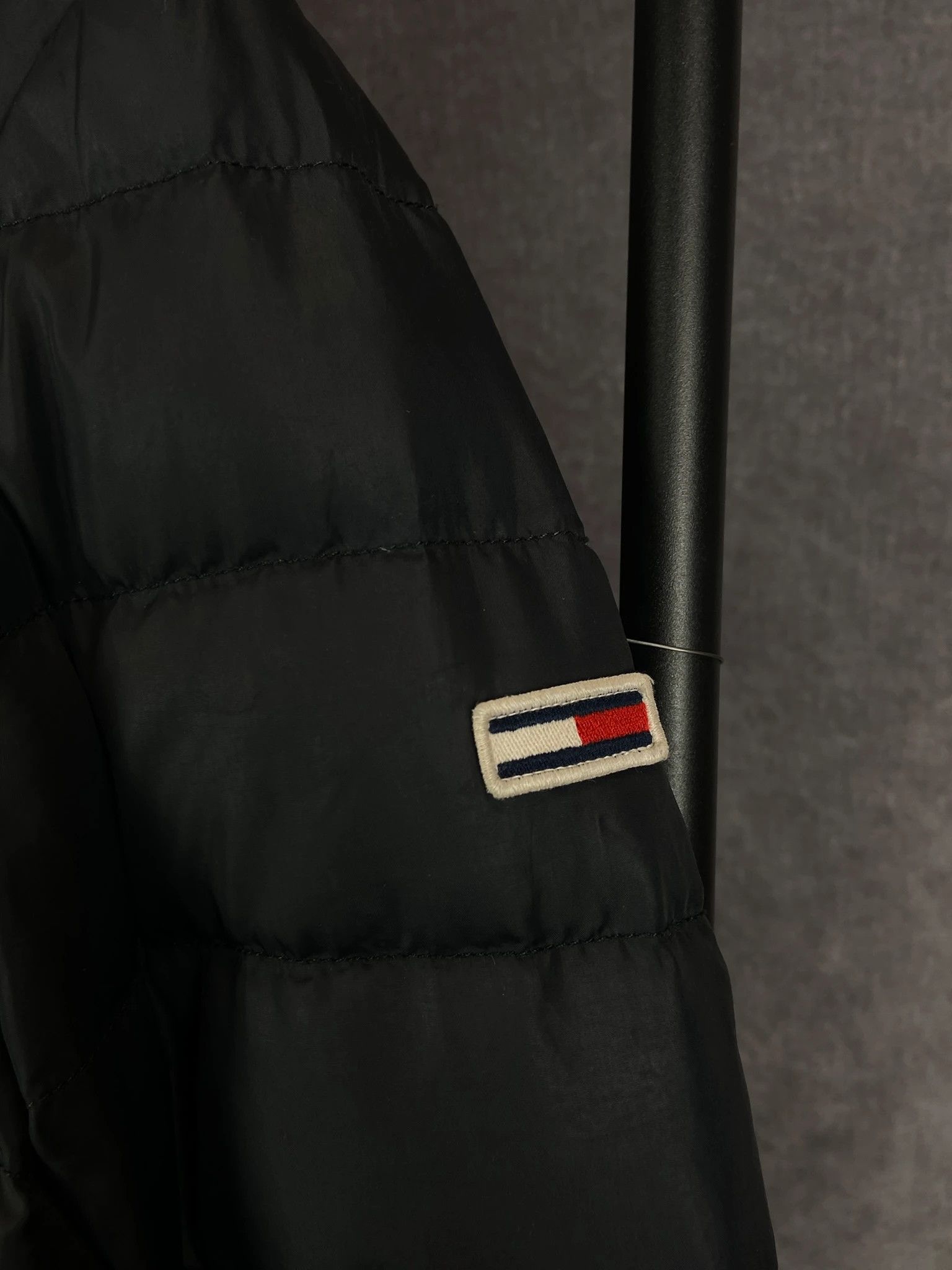 Tommy Hilfiger Tommy Hilfiger Black Jacket M Vintage Streetwear Size US M / EU 48-50 / 2 - 3 Thumbnail