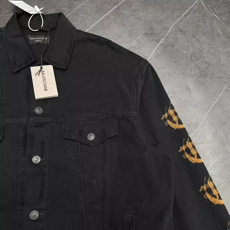 Balenciaga Balenciaga Devanagari Mud-Dyed Denim Jacket Size US S / EU 44-46 / 1 - 6 Thumbnail