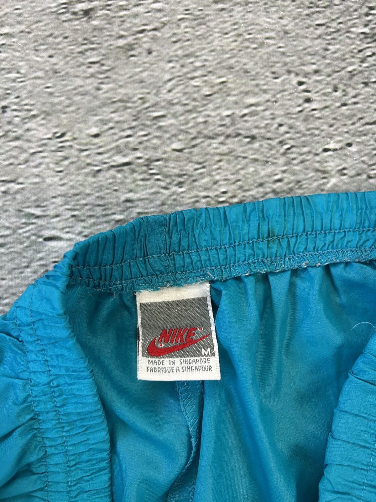 Nike 80s Nike vintage blue track pants small logo turquoise Size US 30 / EU 46 - 5 Thumbnail