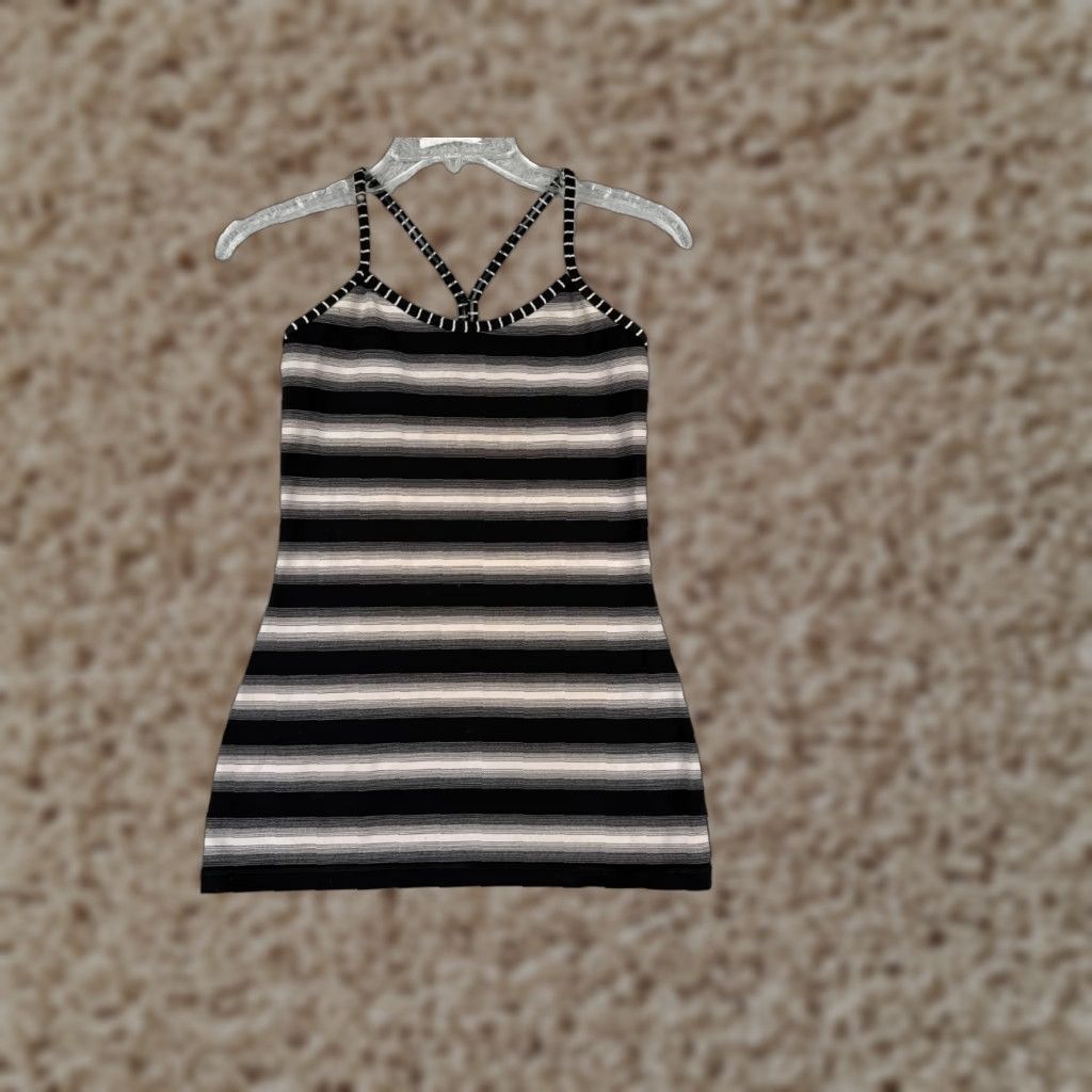 Lululemon Shirt Women 4 Black Beige Power Y Tank Running Gym Yoga Workout Shirt Womens Tank Black