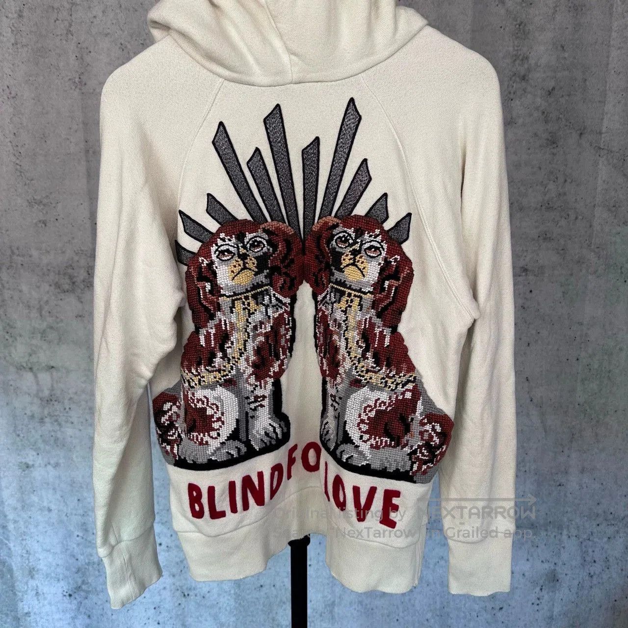 Gucci gucci ivory dog embroidery logo hoodie. Size XXS / US 00 / IT 34 - 4 Thumbnail