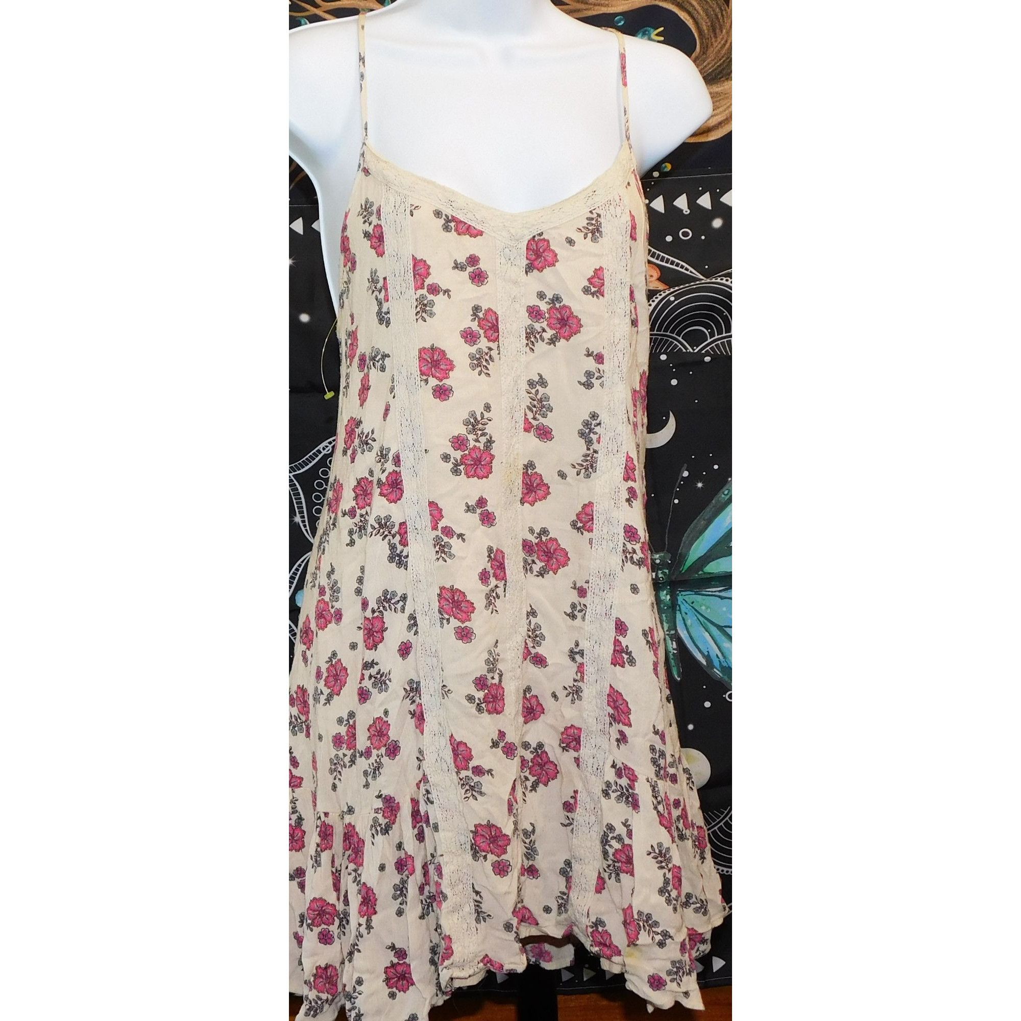 Hollister 90s/Y2K Hollister Floral Asymmetrical Cream And Pink Dress Size S / US 4 / IT 40 - 2 Thumbnail