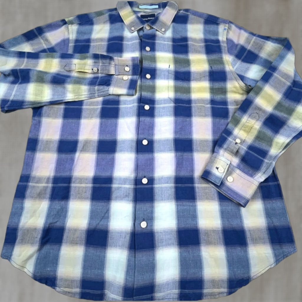 Tommy Bahama VINTAGE Tommy Bahama Men's Button-Up Shirt XL Blue Linen Hawaiian Beach Casual Size US XL / EU 56 / 4 - 1 Thumbnail